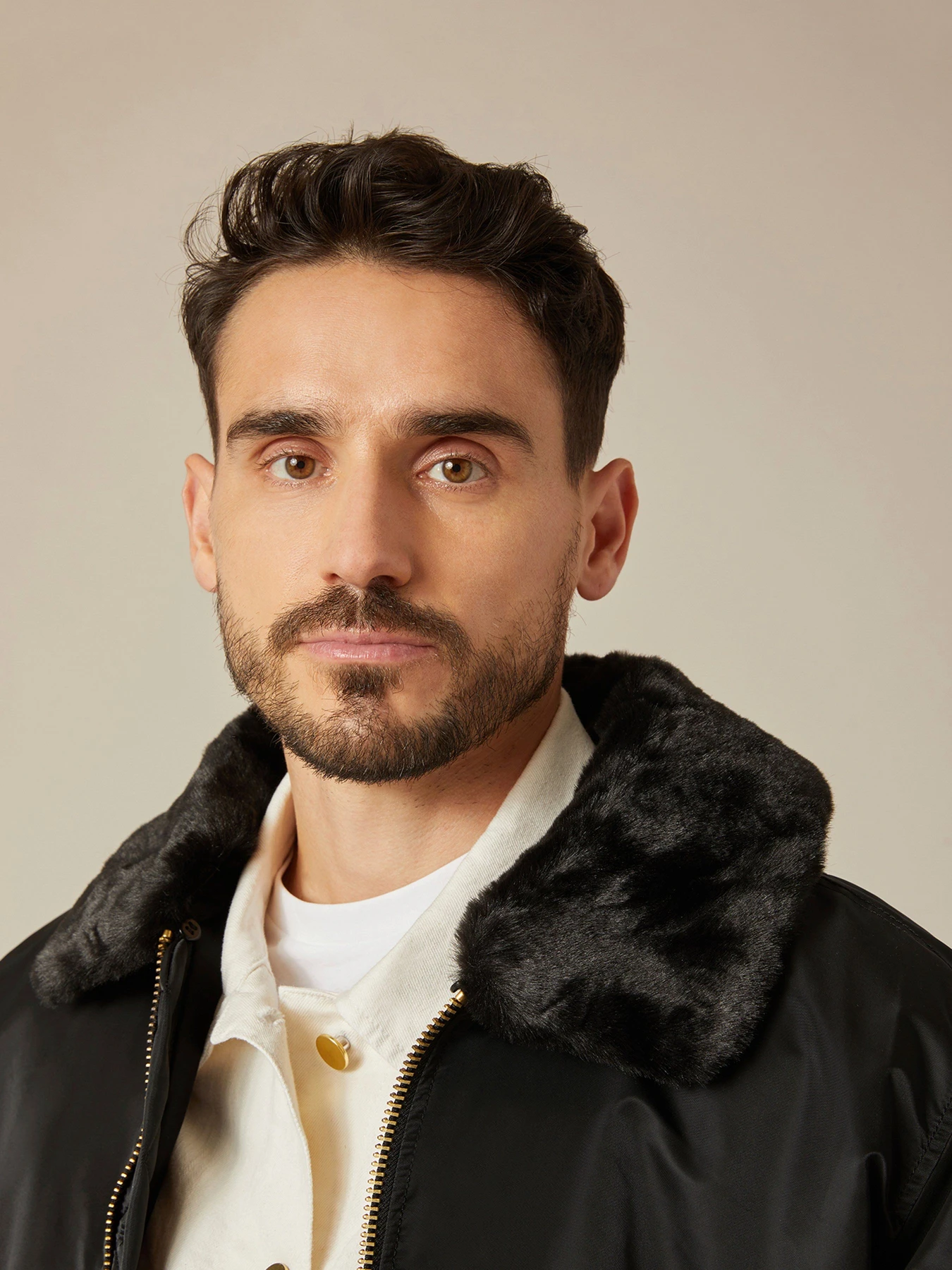 Куртки и дубленки Alpha Industries B-15 модель MJB23010C1_001 Фото