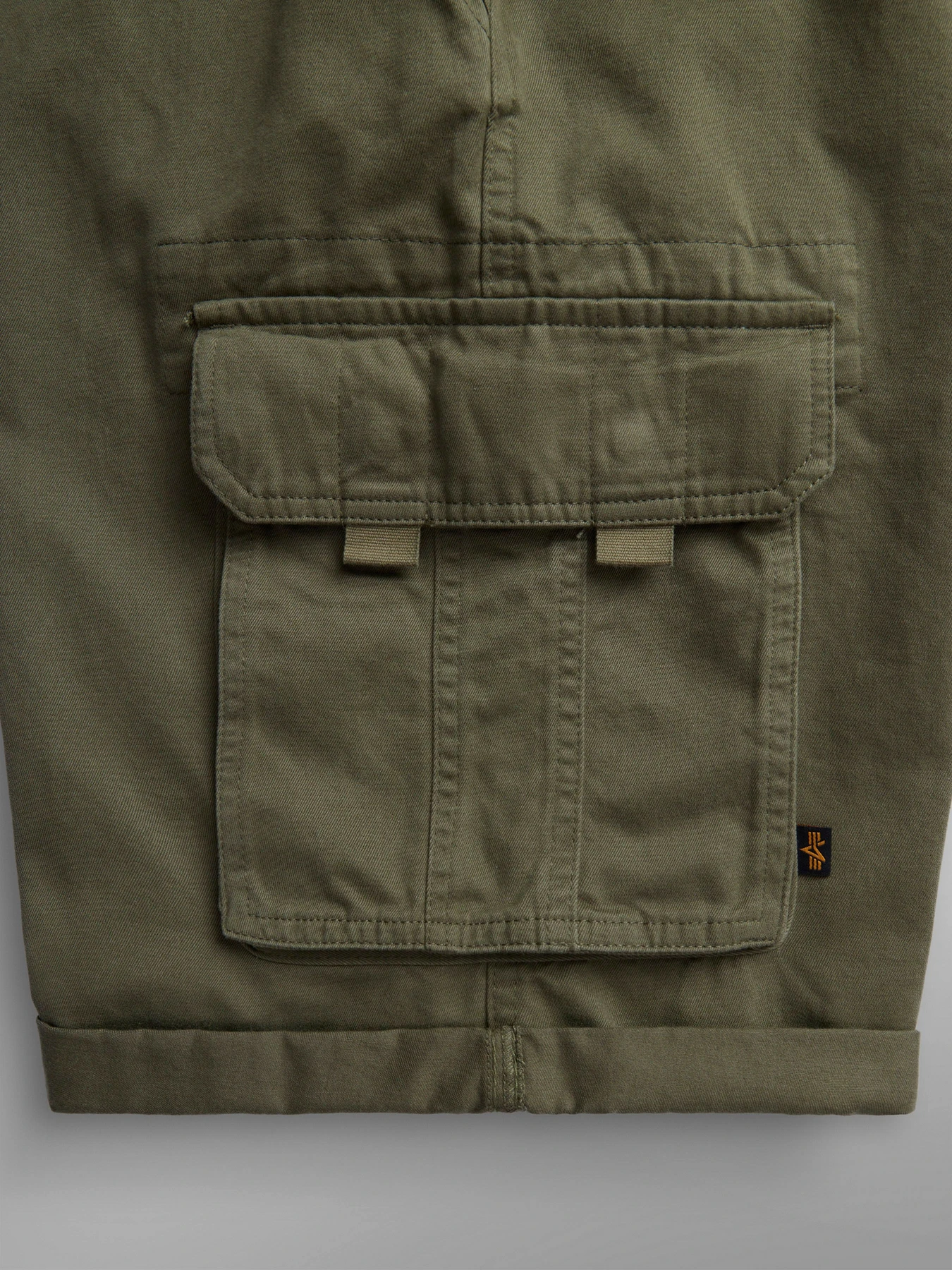 Шорти Alpha Industries Crew модель MBC53000C1_359 Шорти Alpha Industries Crew модель MBC53000C1_359 Фото