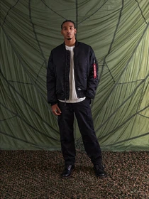 Куртки та дублянки Alpha Industries Ma-1 Mod модель MJM53504C1_410 Фото