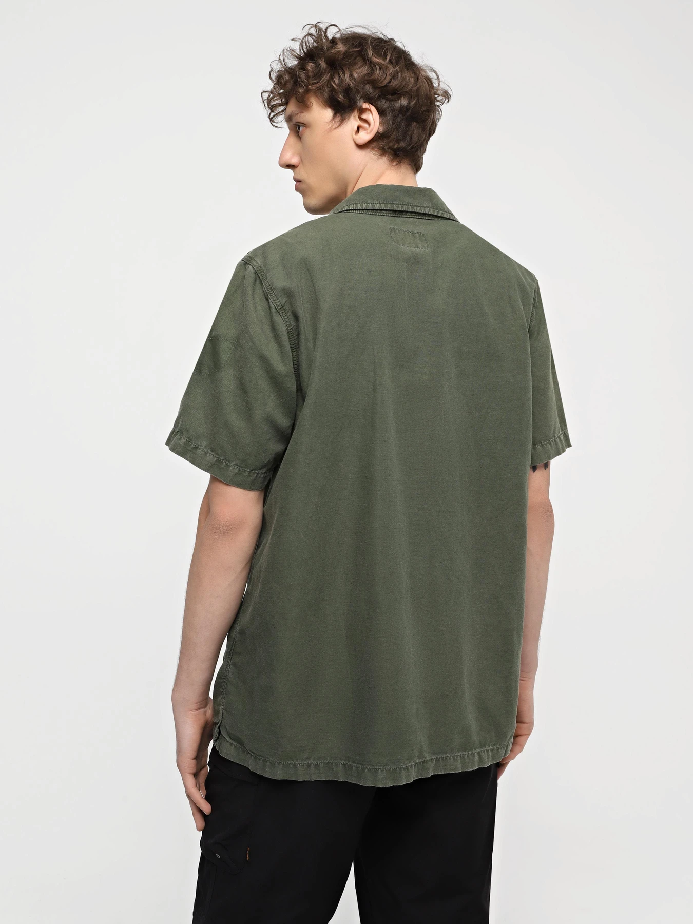 Рубашки Alpha Industries Washed Fatigue Shirt Jacket модель MJS54000CO_359 Рубашки Alpha Industries Washed Fatigue Shirt Jacket модель MJS54000CO_359 Фото
