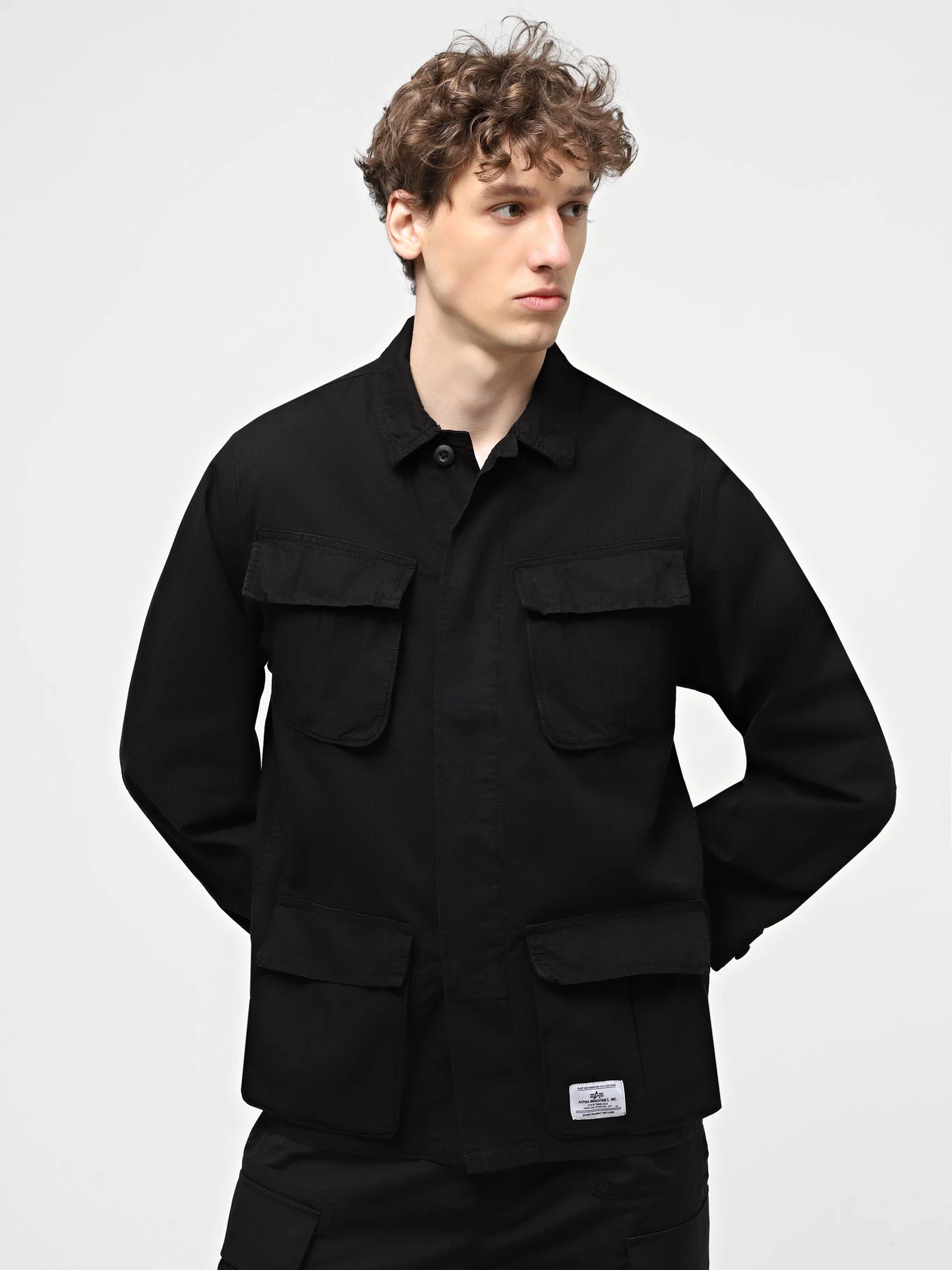 Куртки та дублянки Alpha Industries Jungle Fatigue Jacket модель MSJ52000C1_001 Куртки та дублянки Alpha Industries Jungle Fatigue Jacket модель MSJ52000C1_001 Фото
