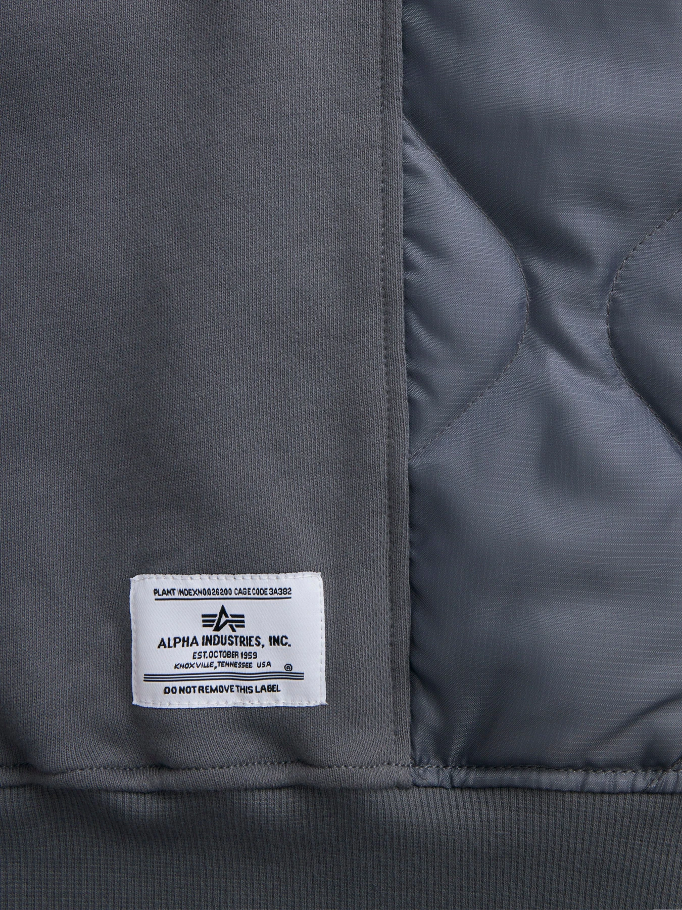 Футболки і поло Alpha Industries Short Sleeve модель MSS54000C1_056 Фото