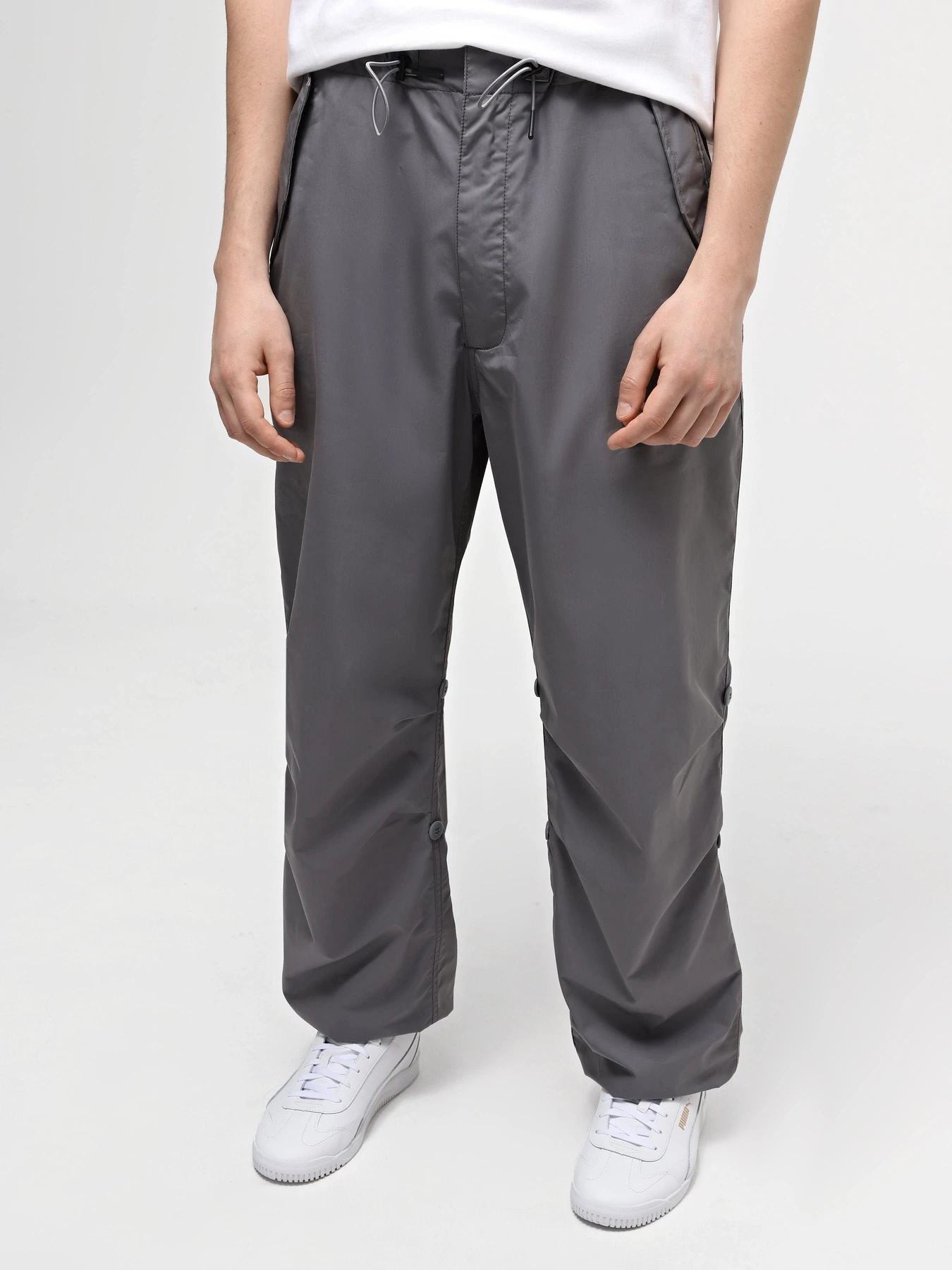Брюки Alpha Industries Parachute модель UBU54000C1_056 Брюки Alpha Industries Parachute модель UBU54000C1_056 Фото