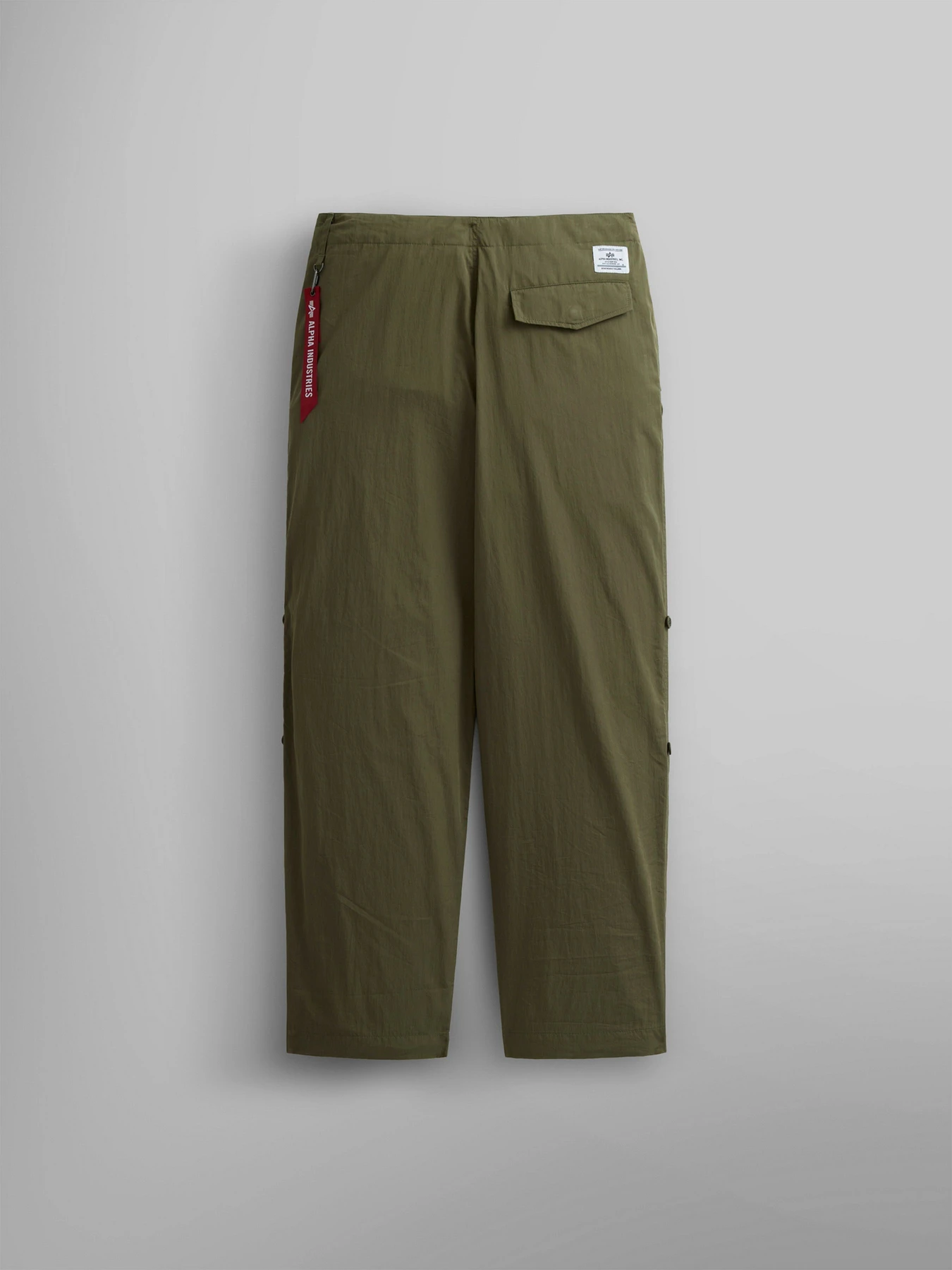 Брюки Alpha Industries Parachute модель UBU54000C1_359 Брюки Alpha Industries Parachute модель UBU54000C1_359 Фото