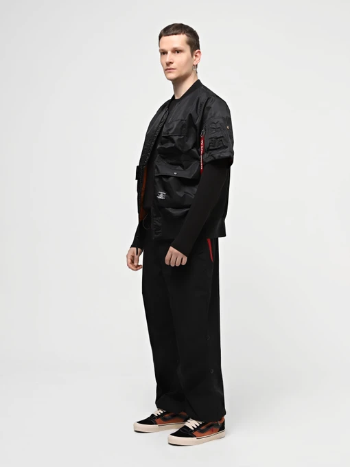 Жіночий Бомбер Alpha Industries L-2b Hooded Gen II фото 2