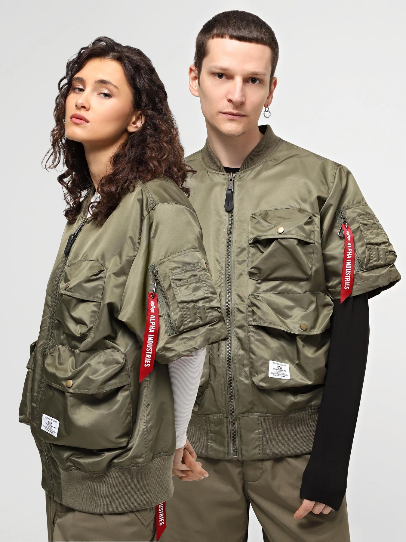 Куртки та дублянки Alpha Industries L-2b Hooded Gen II модель UJL54000C1_359 Фото