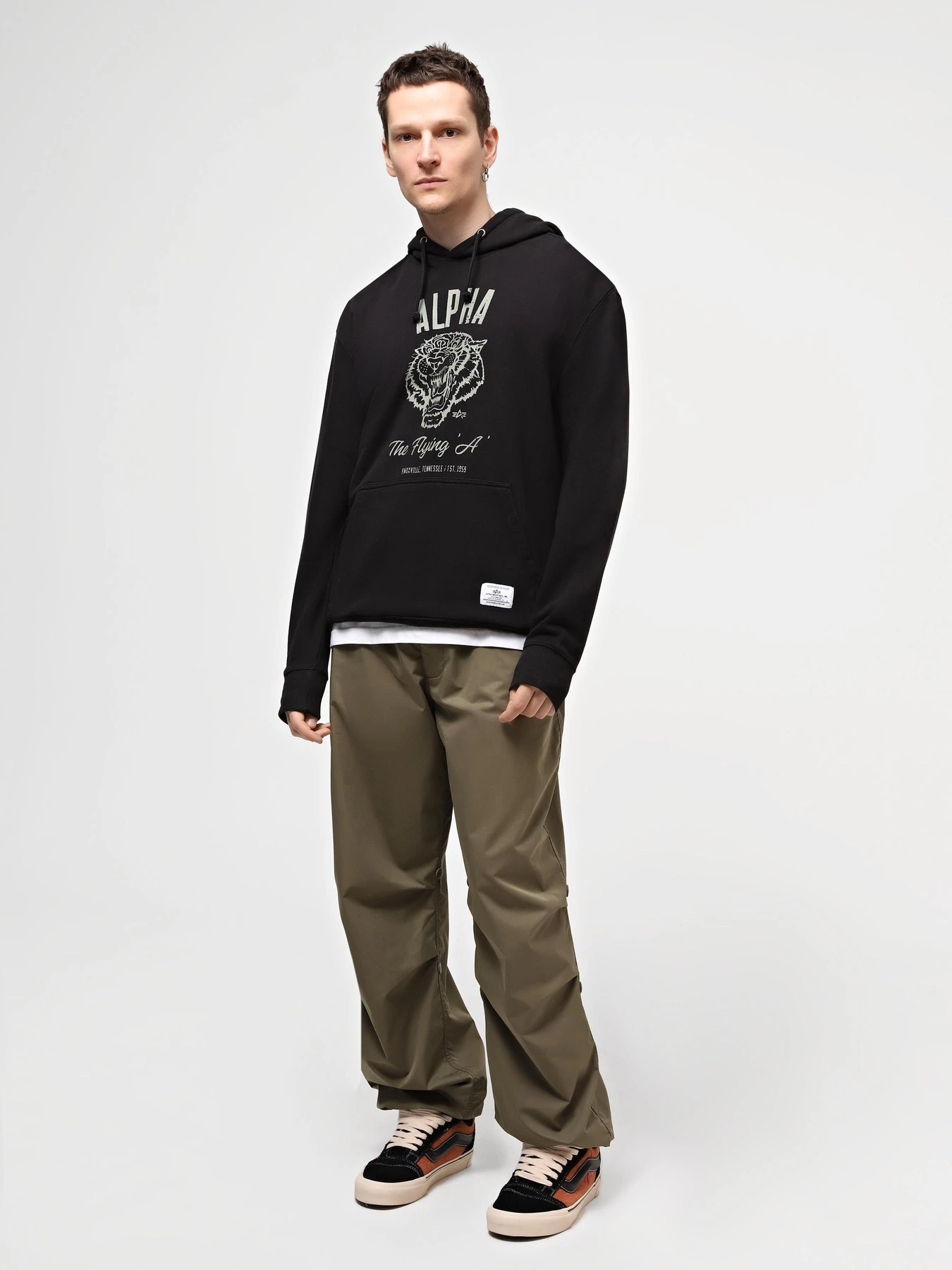 Худи и свитшоты Alpha Industries Alpha Tiger Hoodie модель USA54000PK_001 Фото