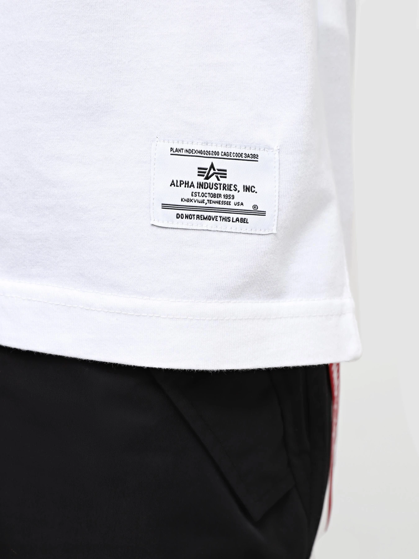 Футболки и поло Alpha Industries Alpha Stencil Tee модель UTA54002PK_100 Фото