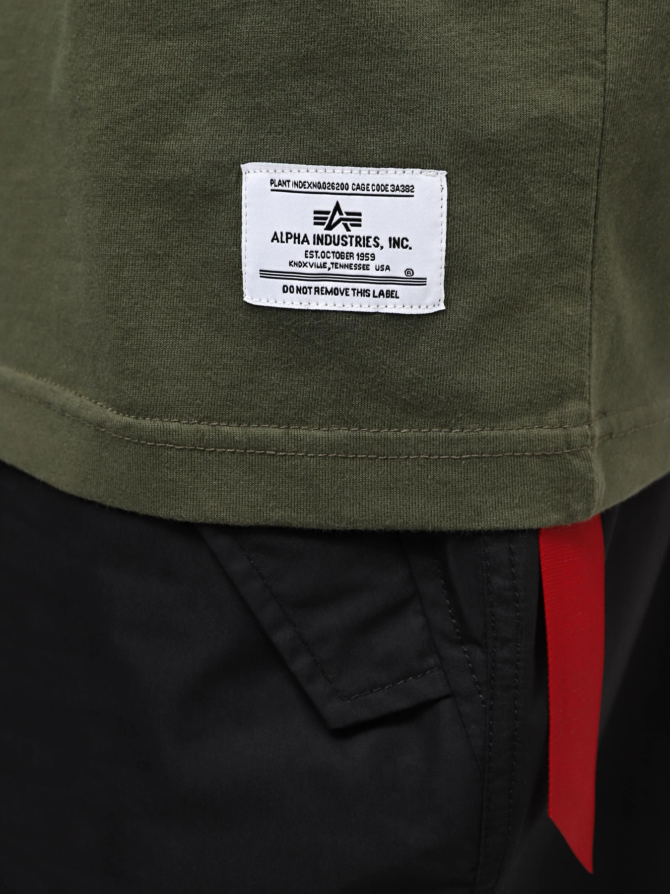 Футболки і поло Alpha Industries Alpha Jaguar Tee модель UTA54004PK_303 Футболки і поло Alpha Industries Alpha Jaguar Tee модель UTA54004PK_303 Фото