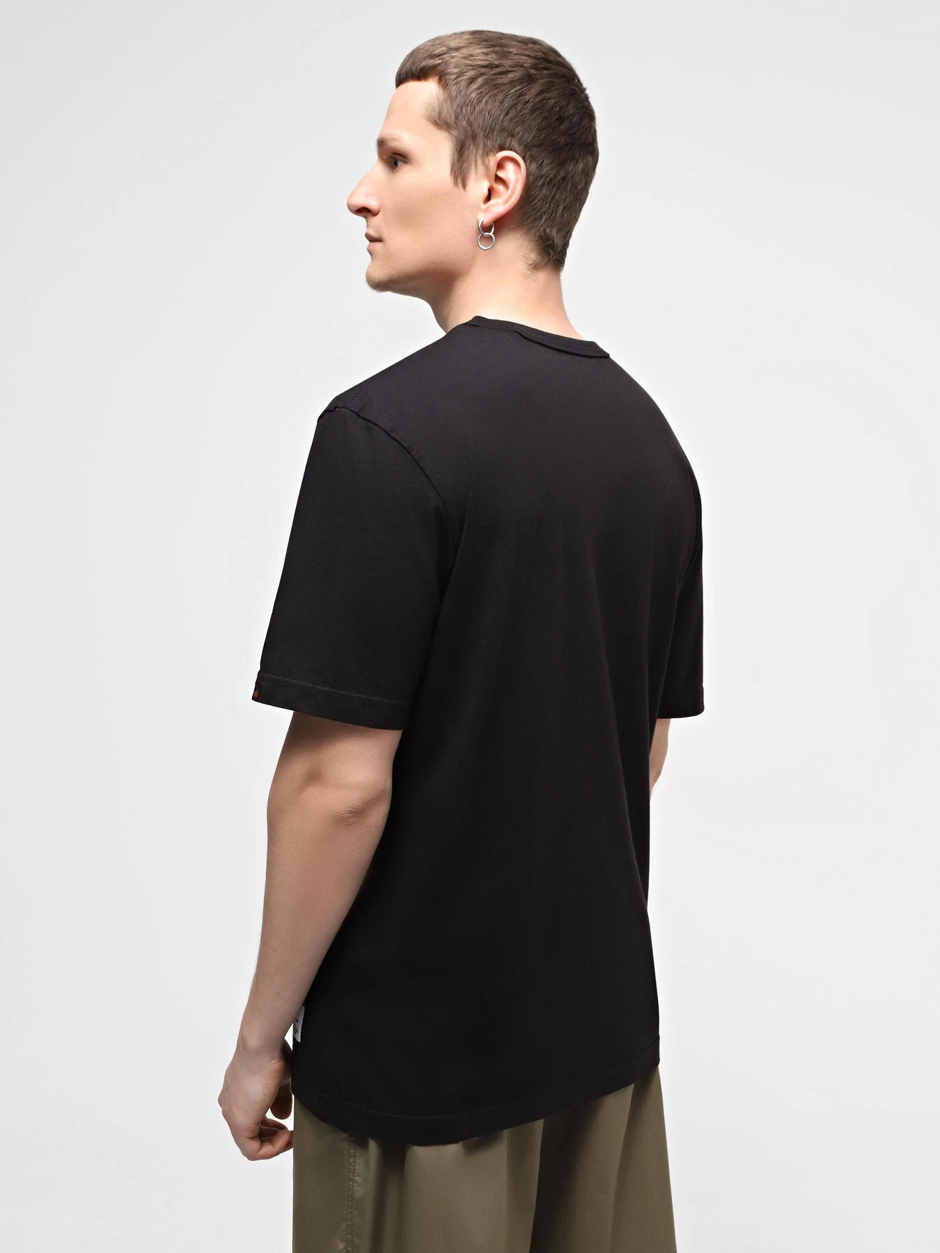 Футболки и поло Alpha Industries Alpha Naval Base Newport Tee модель UTA54011PK_001 Футболки и поло Alpha Industries Alpha Naval Base Newport Tee модель UTA54011PK_001 Фото
