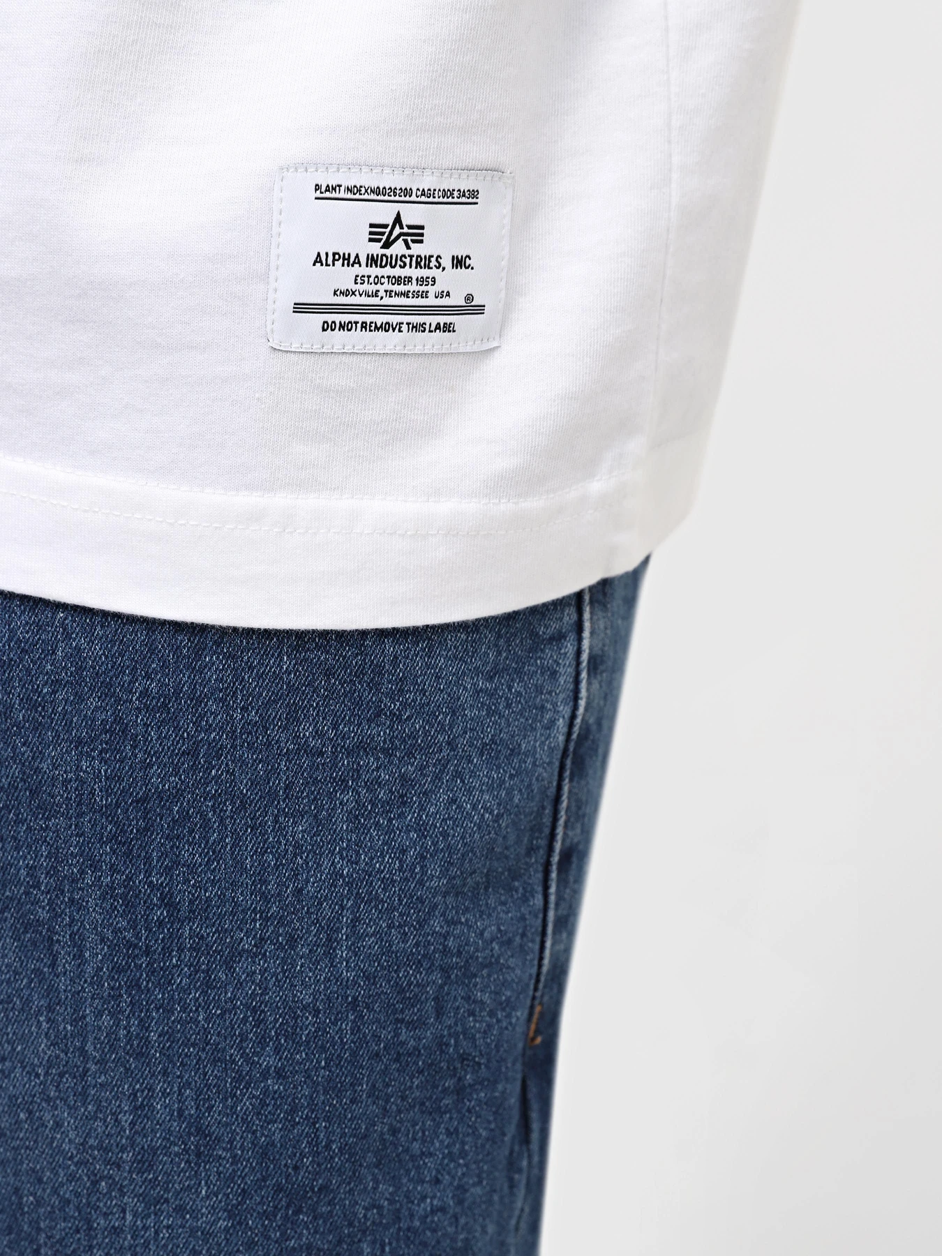 Футболки і поло Alpha Industries Alpha Naval Base San Diego Tee модель UTA54012PK_100 Футболки і поло Alpha Industries Alpha Naval Base San Diego Tee модель UTA54012PK_100 Фото