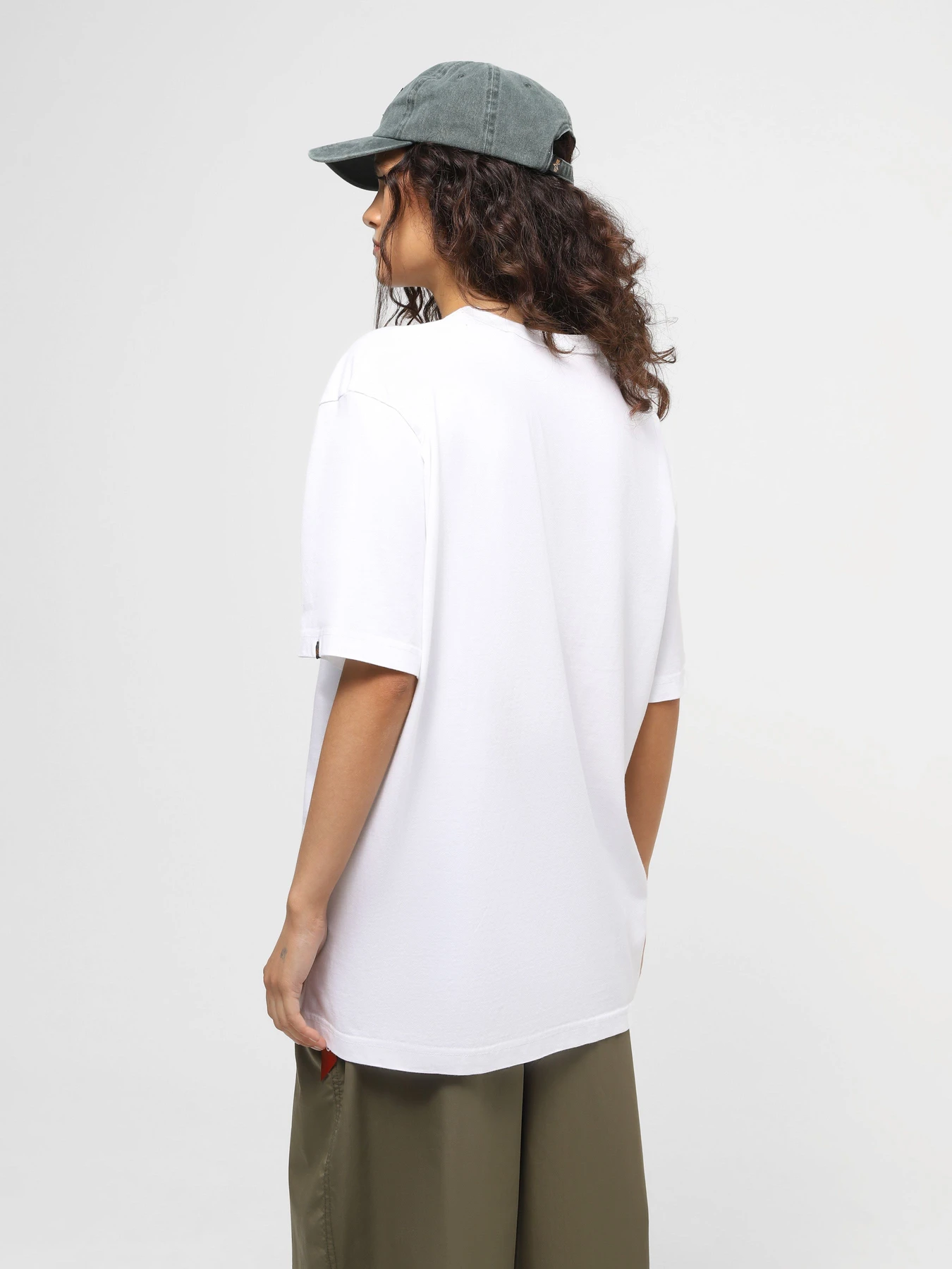 Футболки и поло Alpha Industries Alpha Tiger Tee модель UTA54018PK_100 Футболки и поло Alpha Industries Alpha Tiger Tee модель UTA54018PK_100 Фото