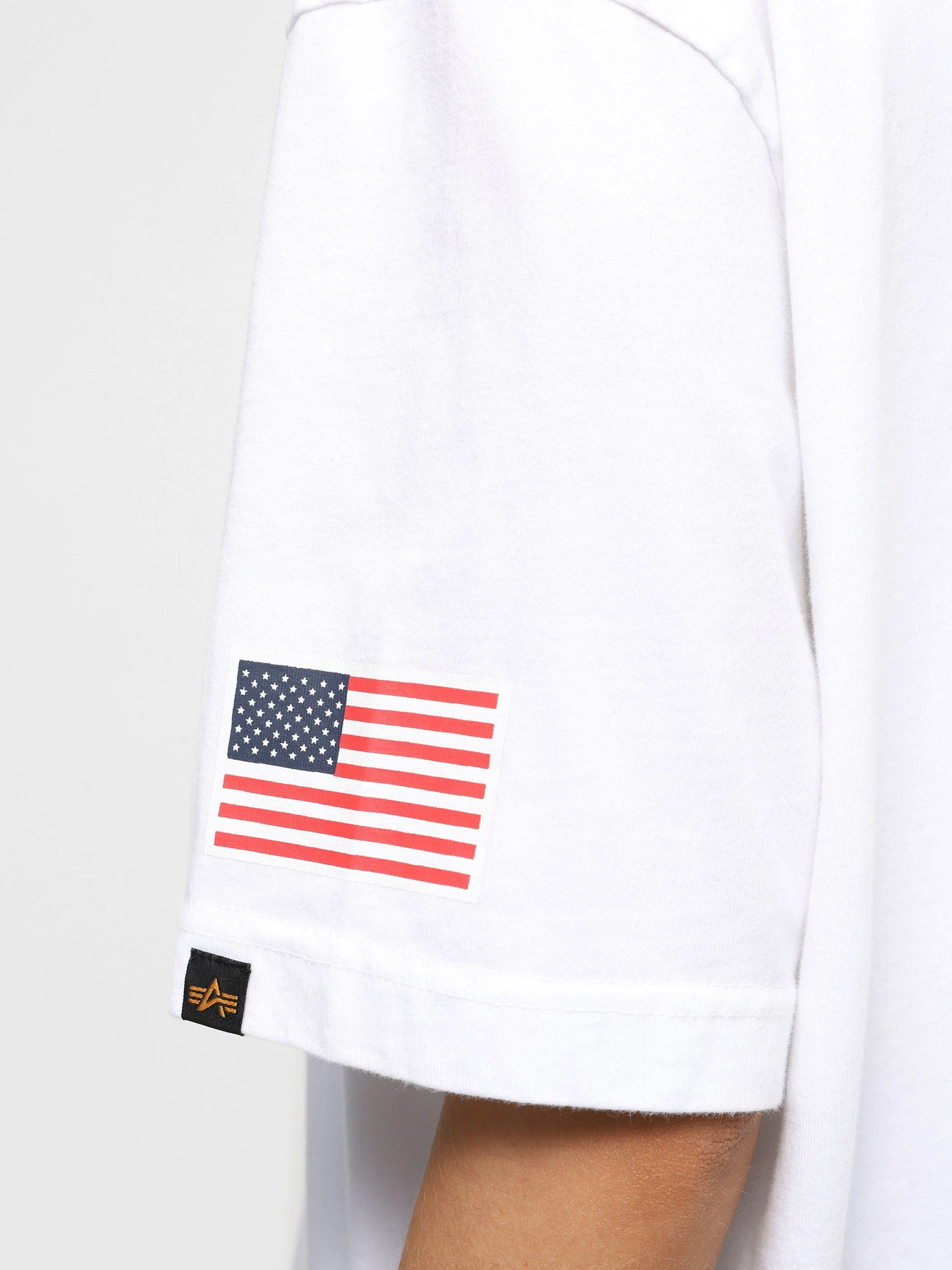 Футболки і поло Alpha Industries NASA Exploration Tee модель UTE53502PK_100 Футболки і поло Alpha Industries NASA Exploration Tee модель UTE53502PK_100 Фото