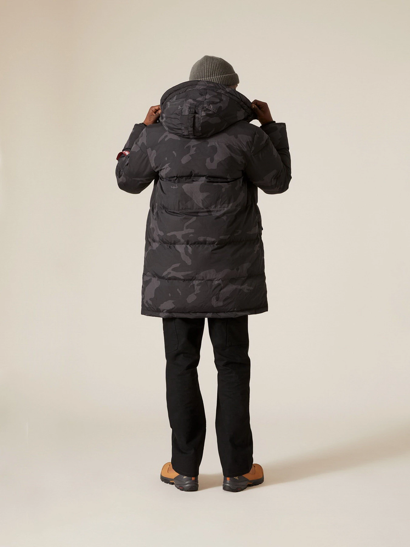 Куртки та дублянки Alpha Industries N-3B QUILTED модель MJN51502C1_942 Фото
