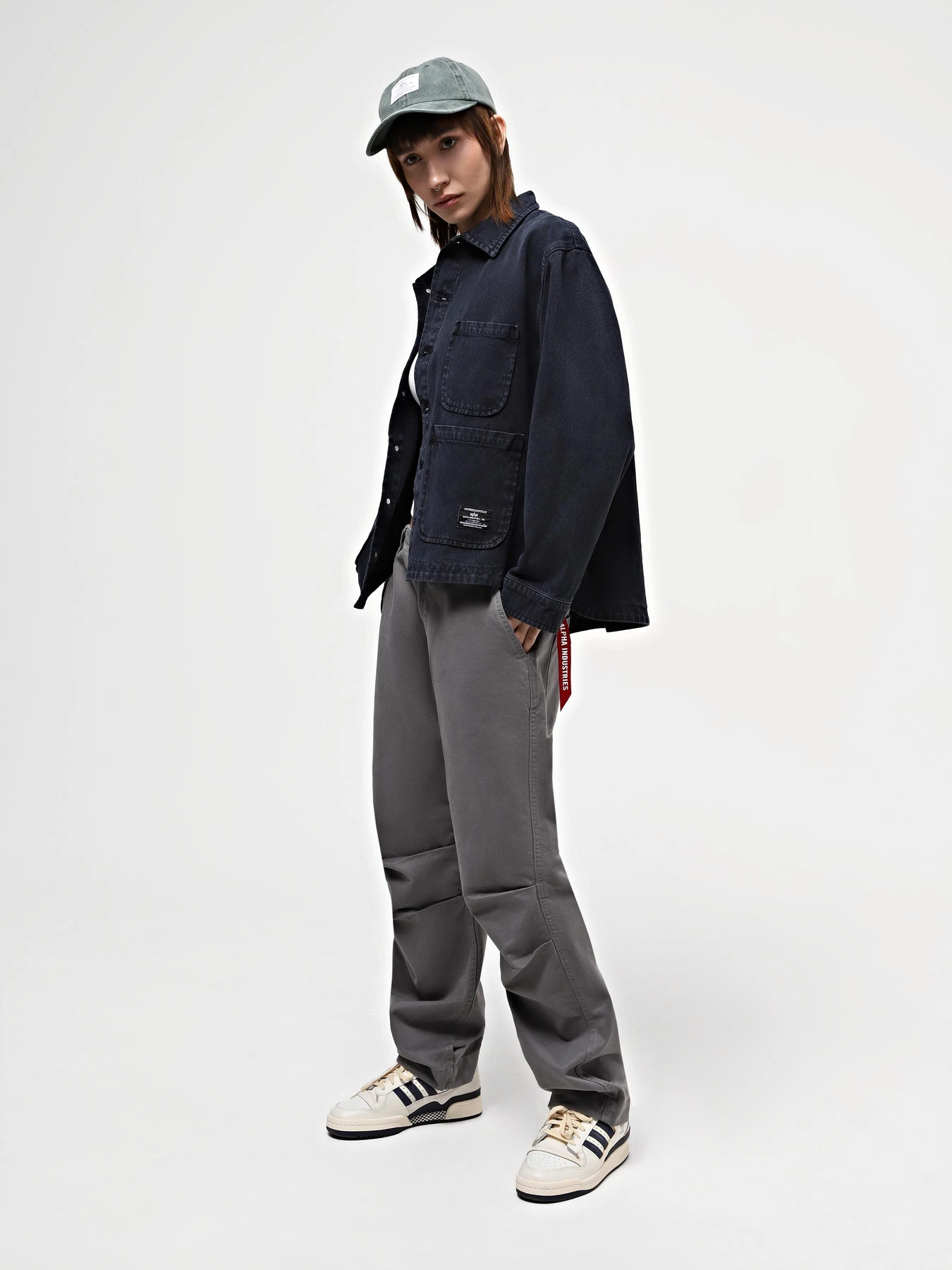 Штани Alpha Industries Barrel Leg Pant W модель WBB54000CO_056 Фото