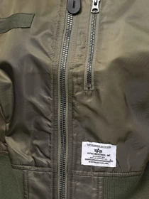 Куртки и дубленки Alpha Industries L-2b Cropped Gen II Bomber Jacket W модель WJL53000C1_359 Фото