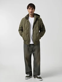 Куртки и дубленки Alpha Industries Lightweight Quilted Down модель MJL54501C1_359 Фото