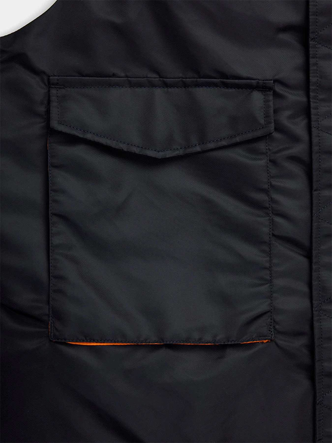 Куртки и дубленки Alpha Industries MA-1 Mod модель MJM54502C1_001 Куртки и дубленки Alpha Industries MA-1 Mod модель MJM54502C1_001 Фото