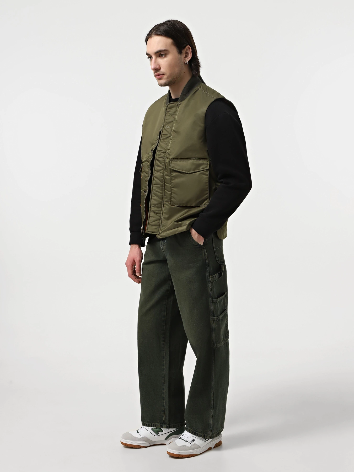 Куртки та дублянки Alpha Industries MA-1 Mod модель MJM54502C1_359 Куртки та дублянки Alpha Industries MA-1 Mod модель MJM54502C1_359 Фото