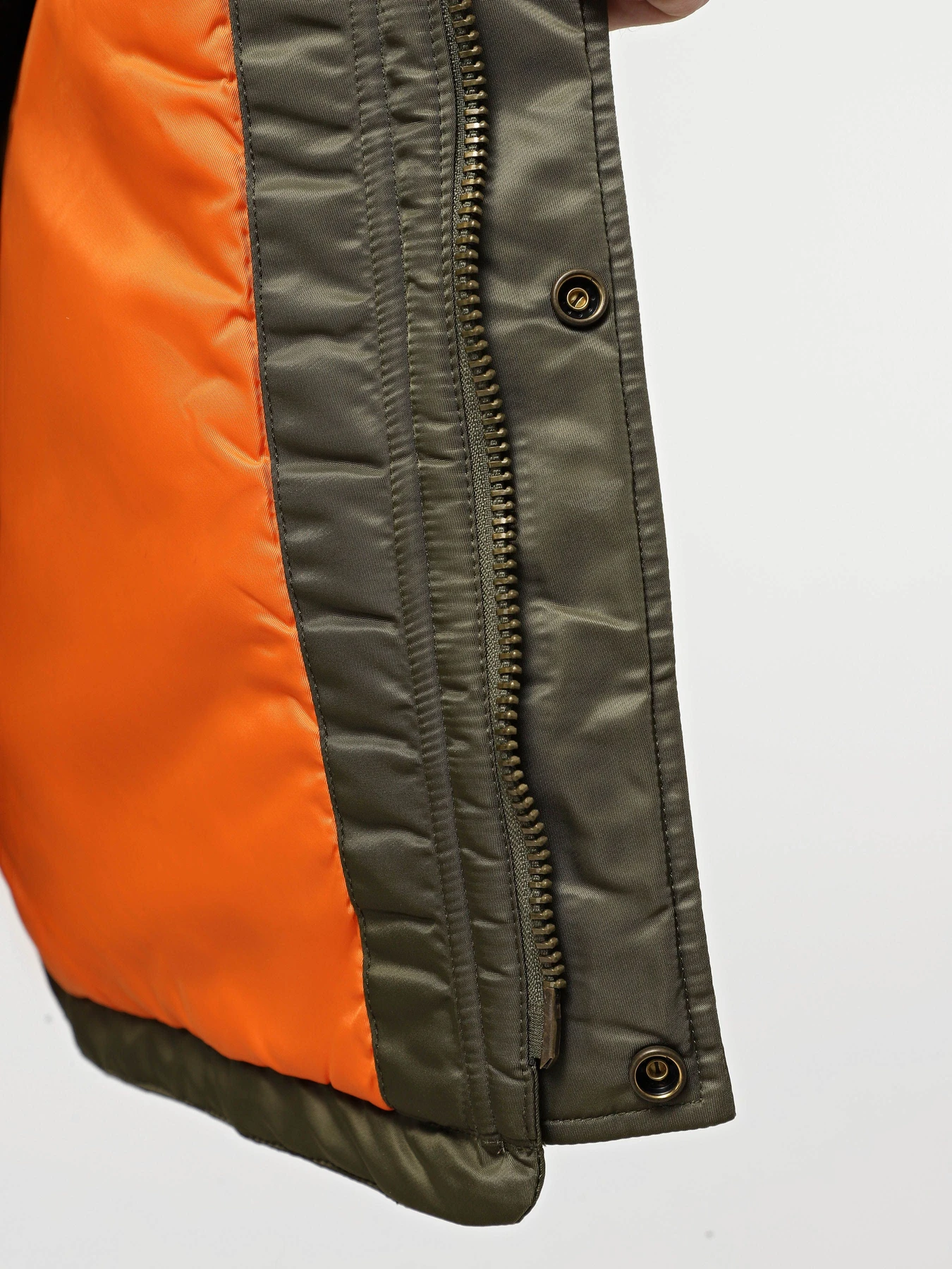 Куртки та дублянки Alpha Industries MA-1 Mod модель MJM54502C1_359 Куртки та дублянки Alpha Industries MA-1 Mod модель MJM54502C1_359 Фото