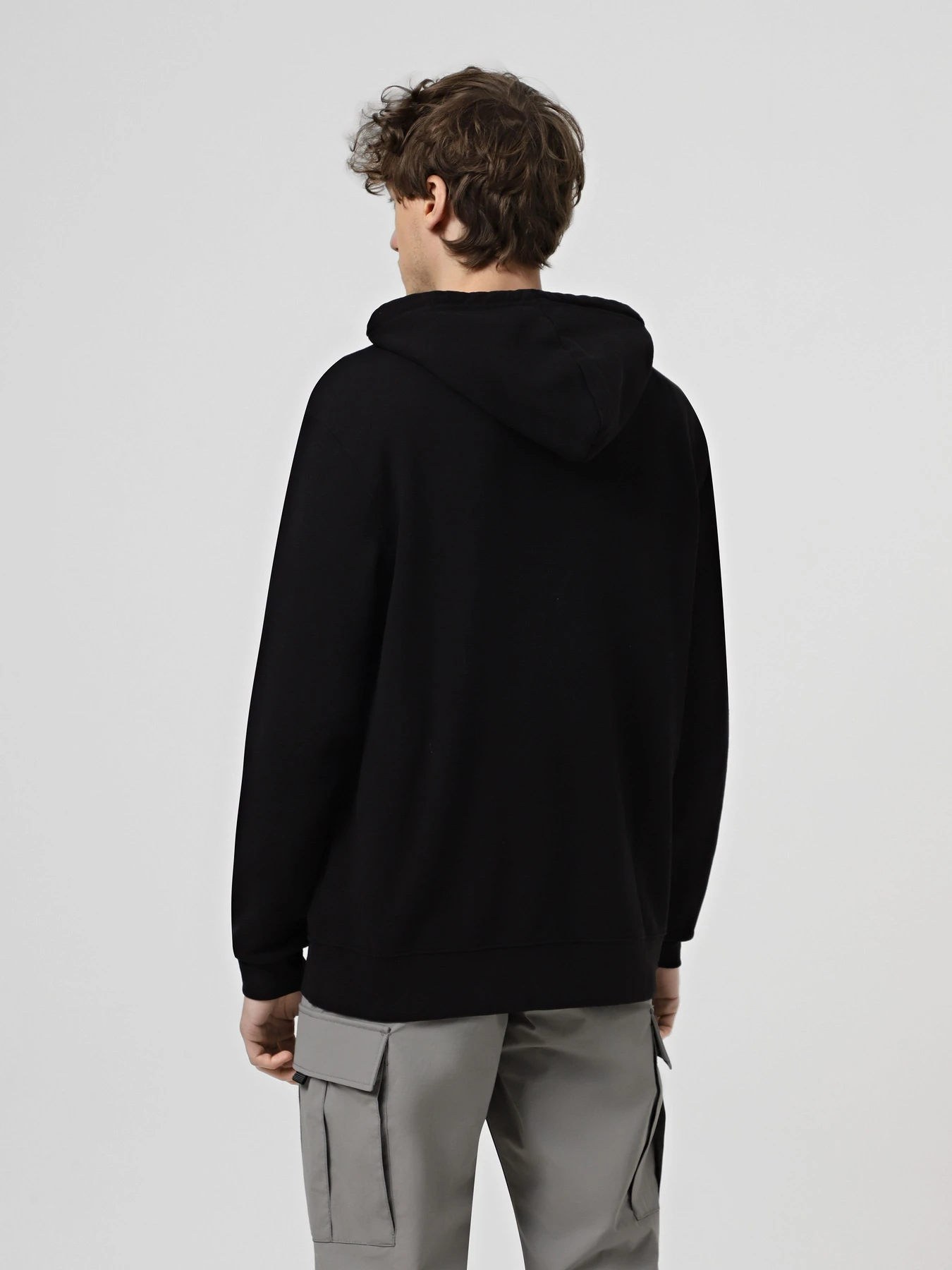 Худи и свитшоты Alpha Industries Essential French Terry модель UES54000C1_001 Худи и свитшоты Alpha Industries Essential French Terry модель UES54000C1_001 Фото