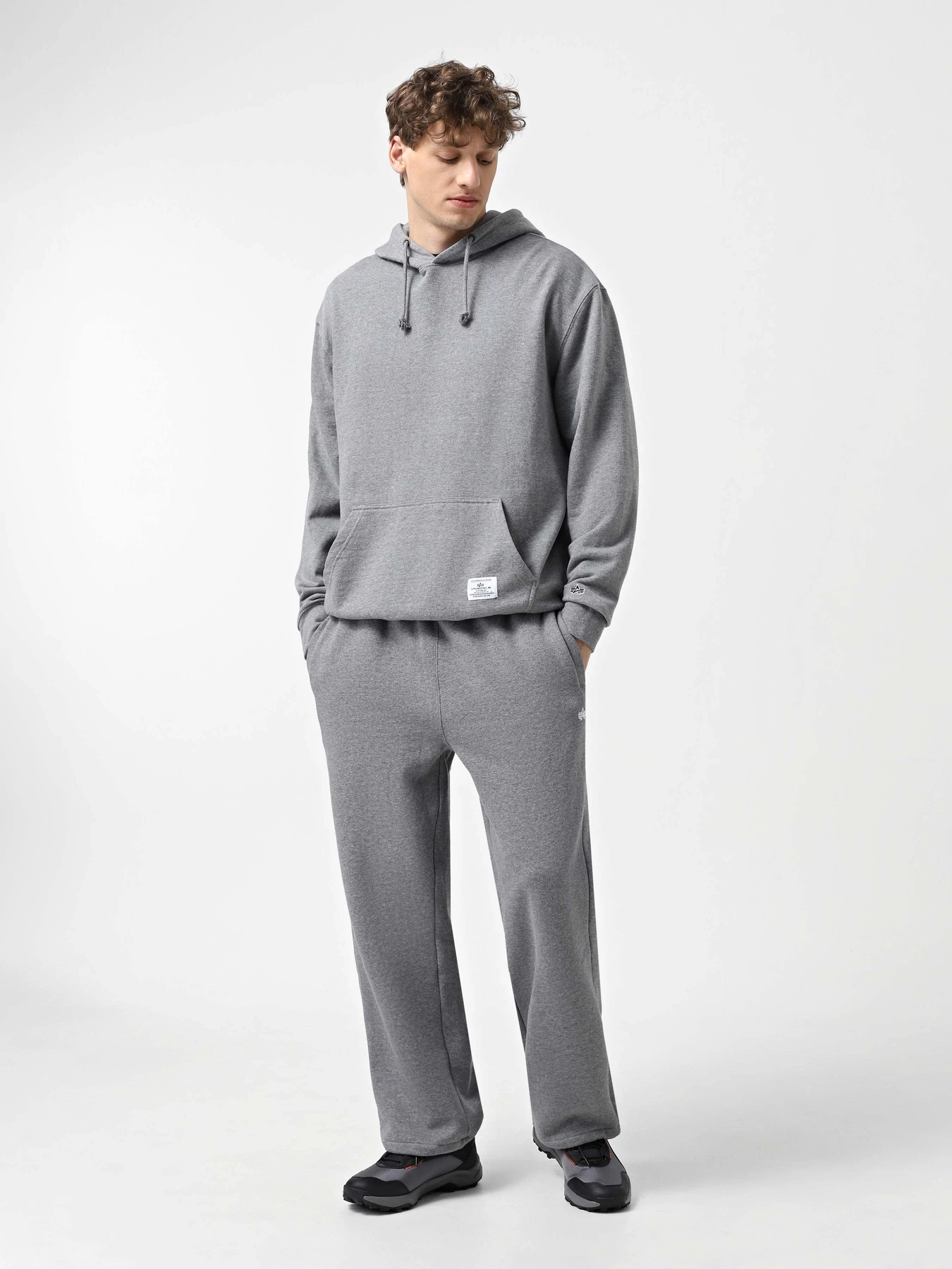 Худі та світшоти Alpha Industries Essential French Terry модель UES54000C1_063 Фото