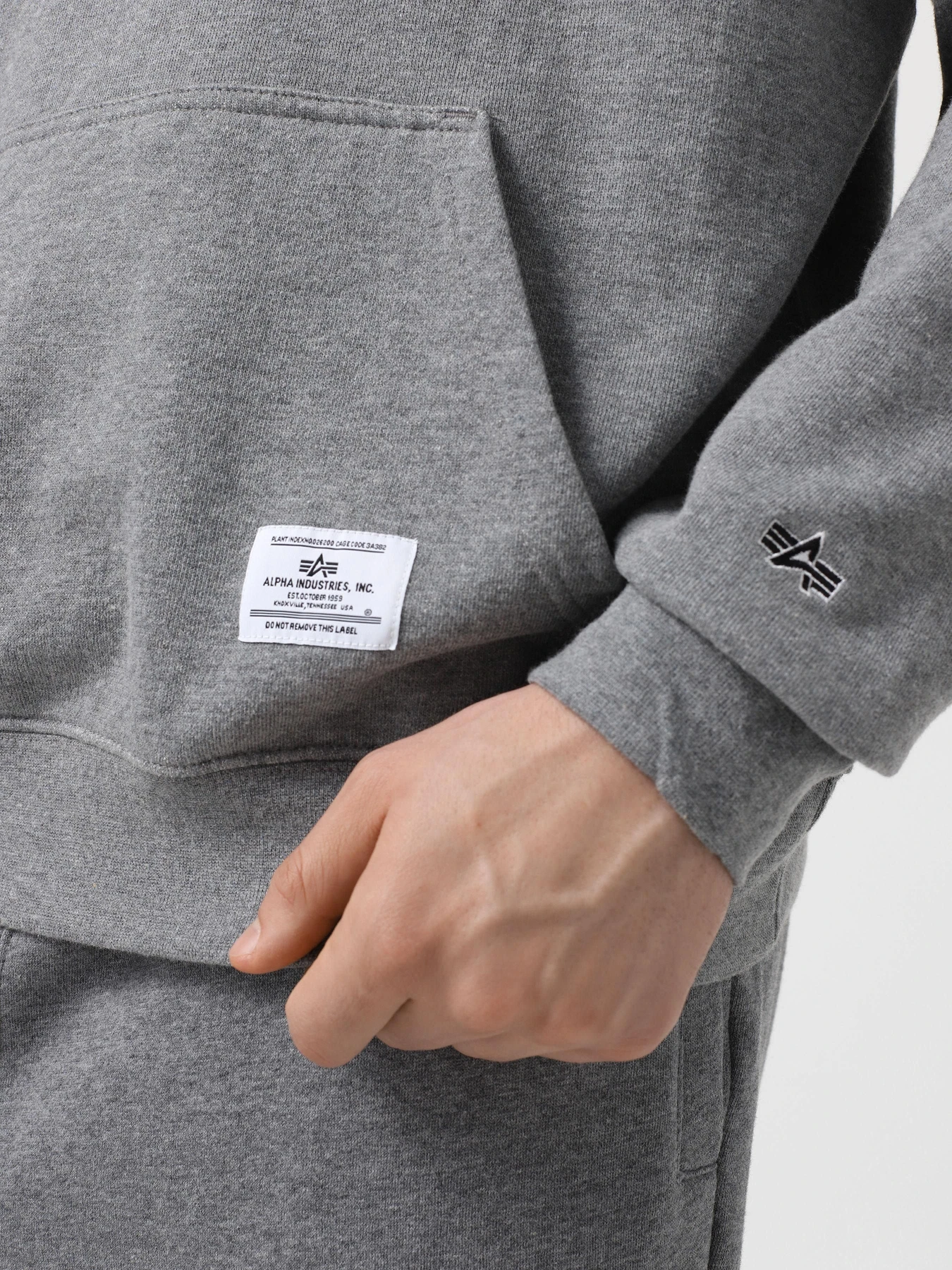 Худі та світшоти Alpha Industries Essential French Terry модель UES54000C1_063 Фото