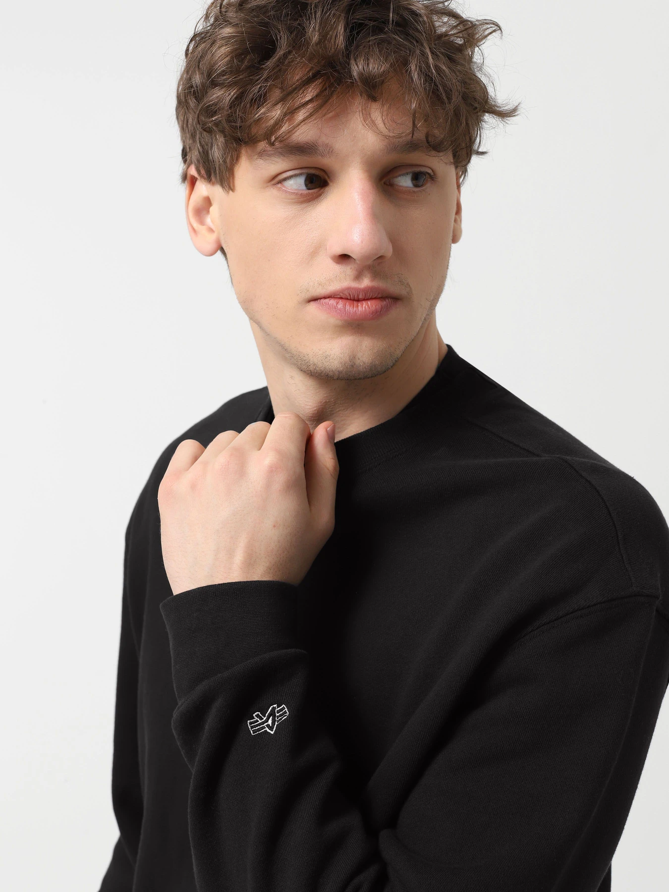 Худі та світшоти Alpha Industries Essential French Terry модель UES54001C1_001 Худі та світшоти Alpha Industries Essential French Terry модель UES54001C1_001 Фото