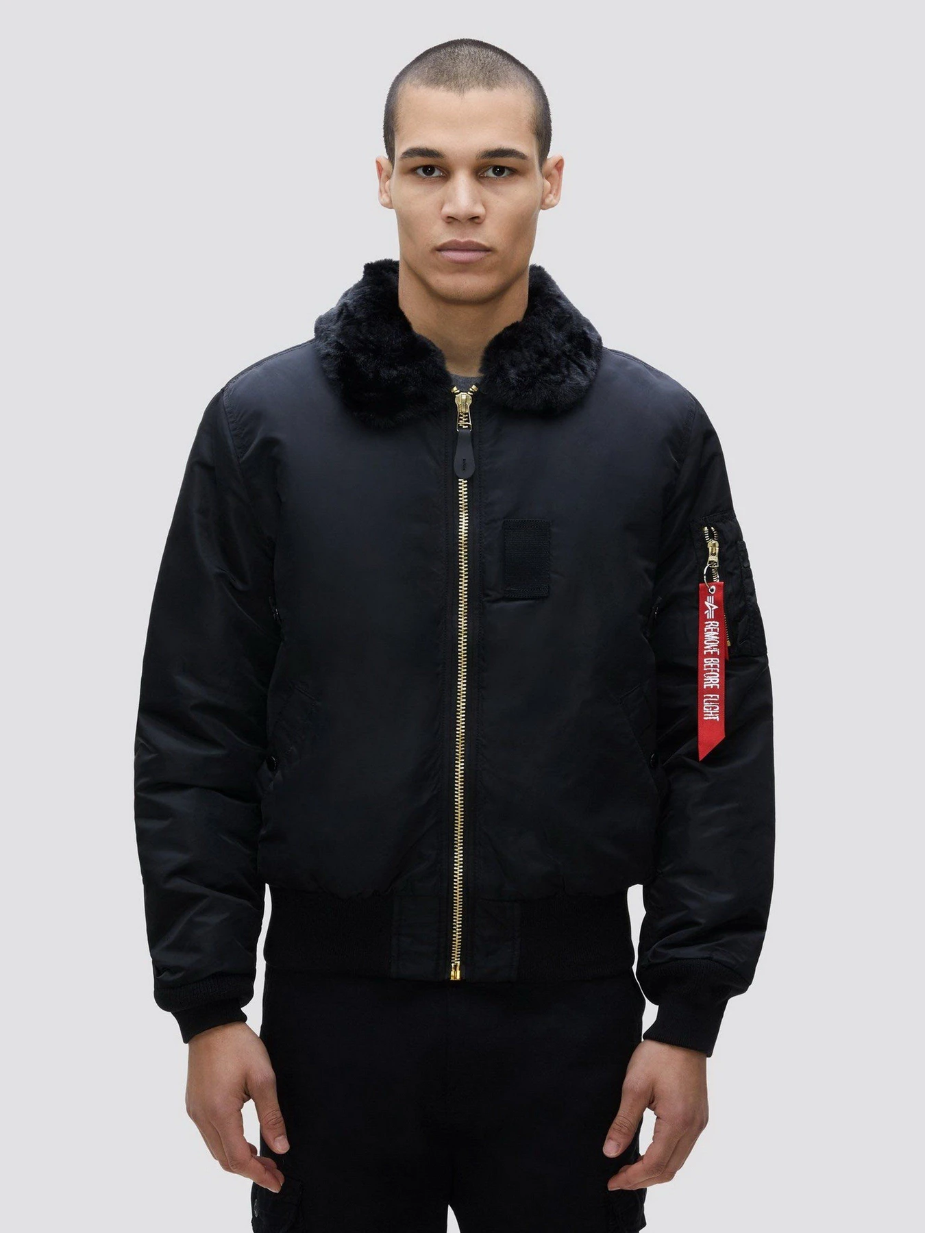 Куртки та дублянки Alpha Industries B-15 Slim Fit модель MJB45500C1_001 Куртки та дублянки Alpha Industries B-15 Slim Fit модель MJB45500C1_001 Фото
