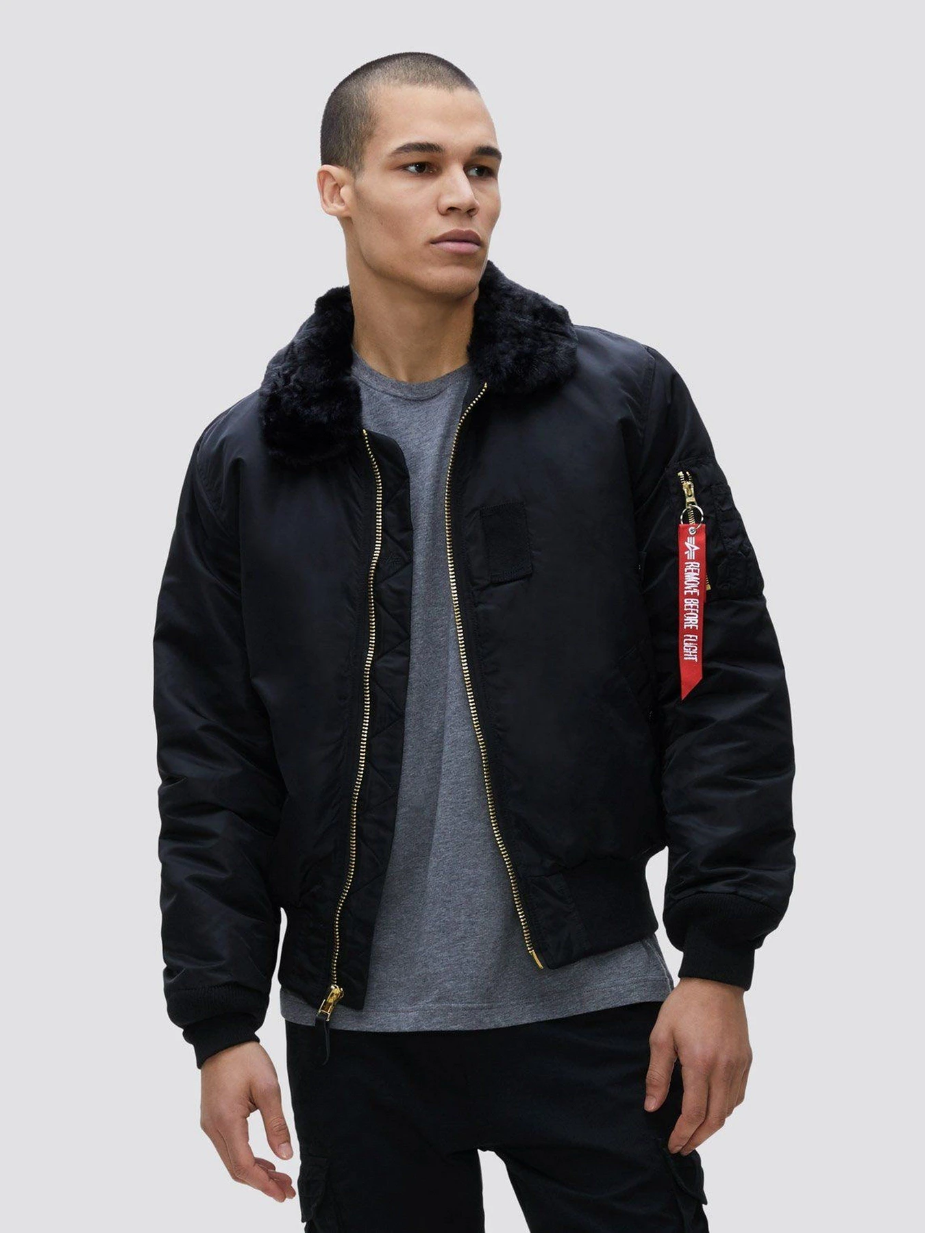 Куртки та дублянки Alpha Industries B-15 Slim Fit модель MJB45500C1_001 Куртки та дублянки Alpha Industries B-15 Slim Fit модель MJB45500C1_001 Фото