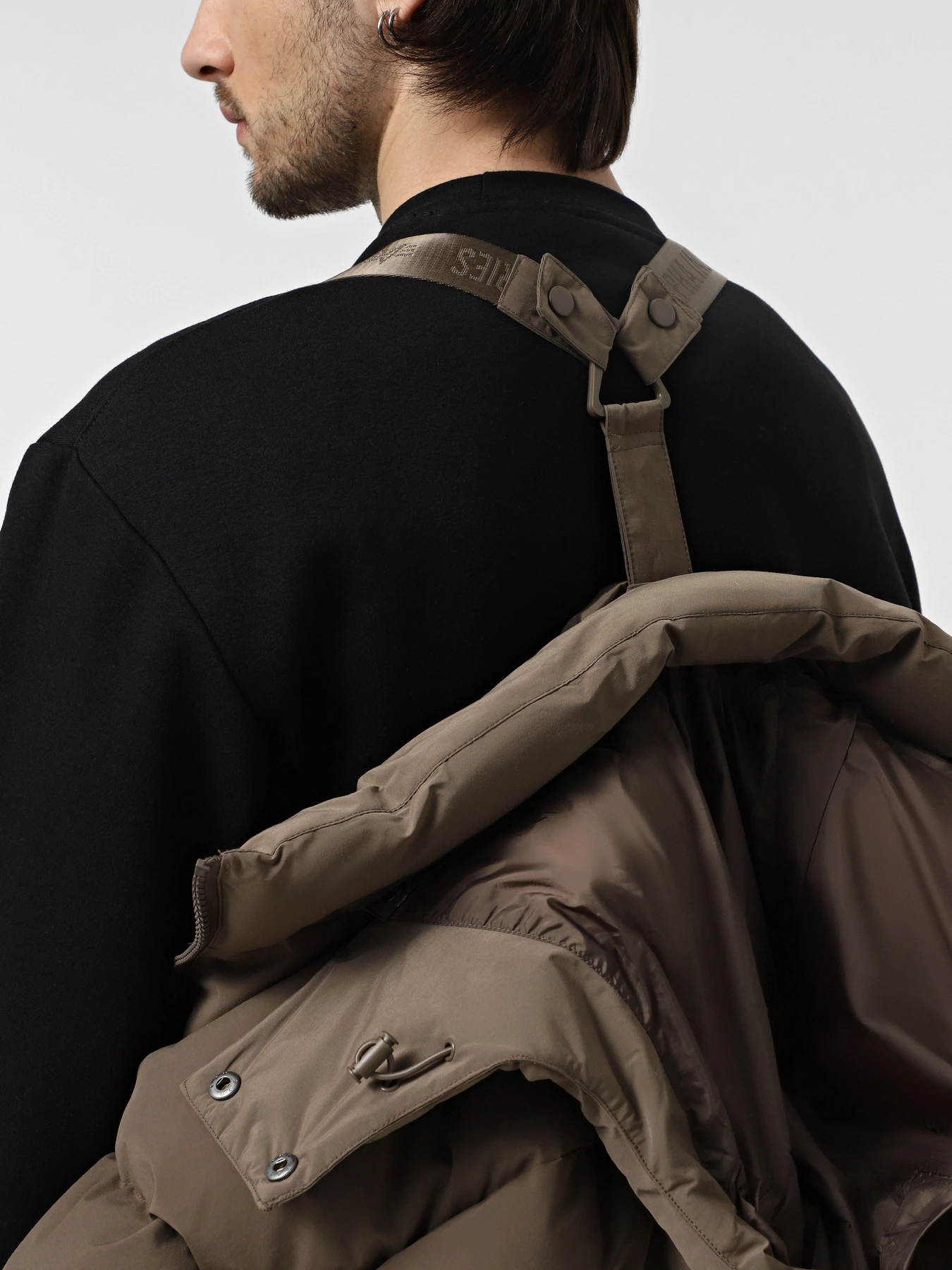 Куртки и дубленки Alpha Industries Puffer Parka модель MJH53500C1_204 Куртки и дубленки Alpha Industries Puffer Parka модель MJH53500C1_204 Фото