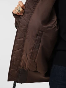 Куртки та дублянки Alpha Industries Ma-1 модель MJM21000C1_218 Фото