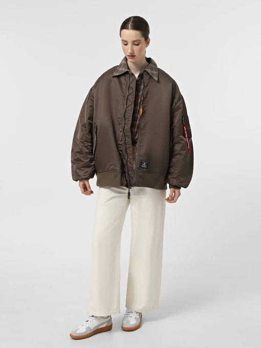 Жіночий Бомбер Alpha Industries Oversized MA-1 Mod фото 2