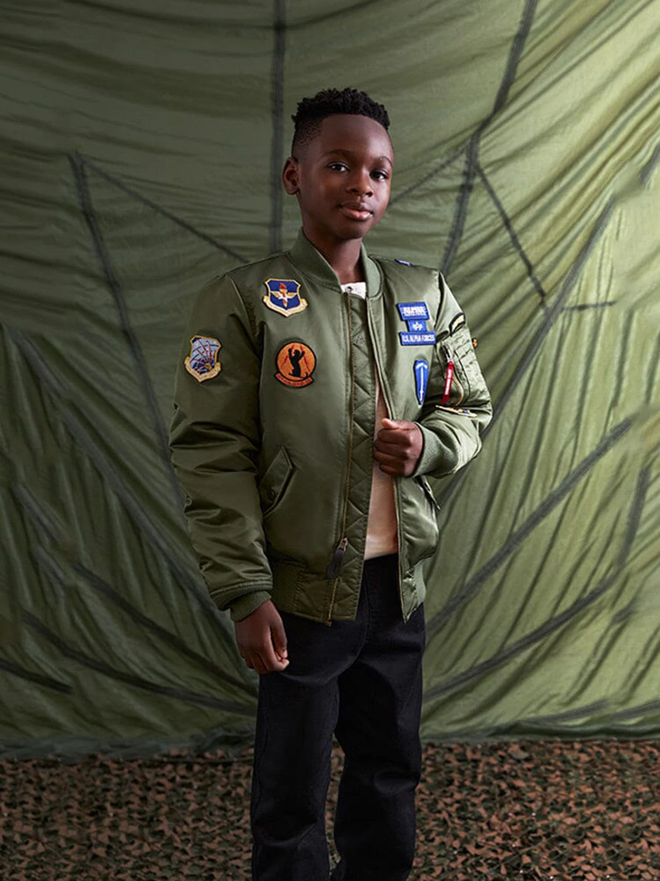 Куртки и дубленки Alpha Industries MA-1 Squadron модель YJY53501C1_310 Куртки и дубленки Alpha Industries MA-1 Squadron модель YJY53501C1_310 Фото