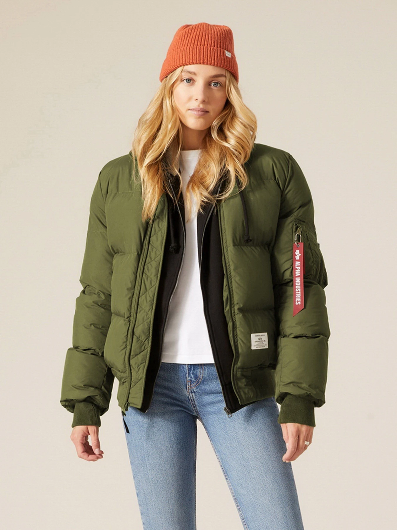 Куртки та дублянки Alpha Industries MA-1 Quilted модель UJM51500C1_301 Куртки та дублянки Alpha Industries MA-1 Quilted модель UJM51500C1_301 Фото