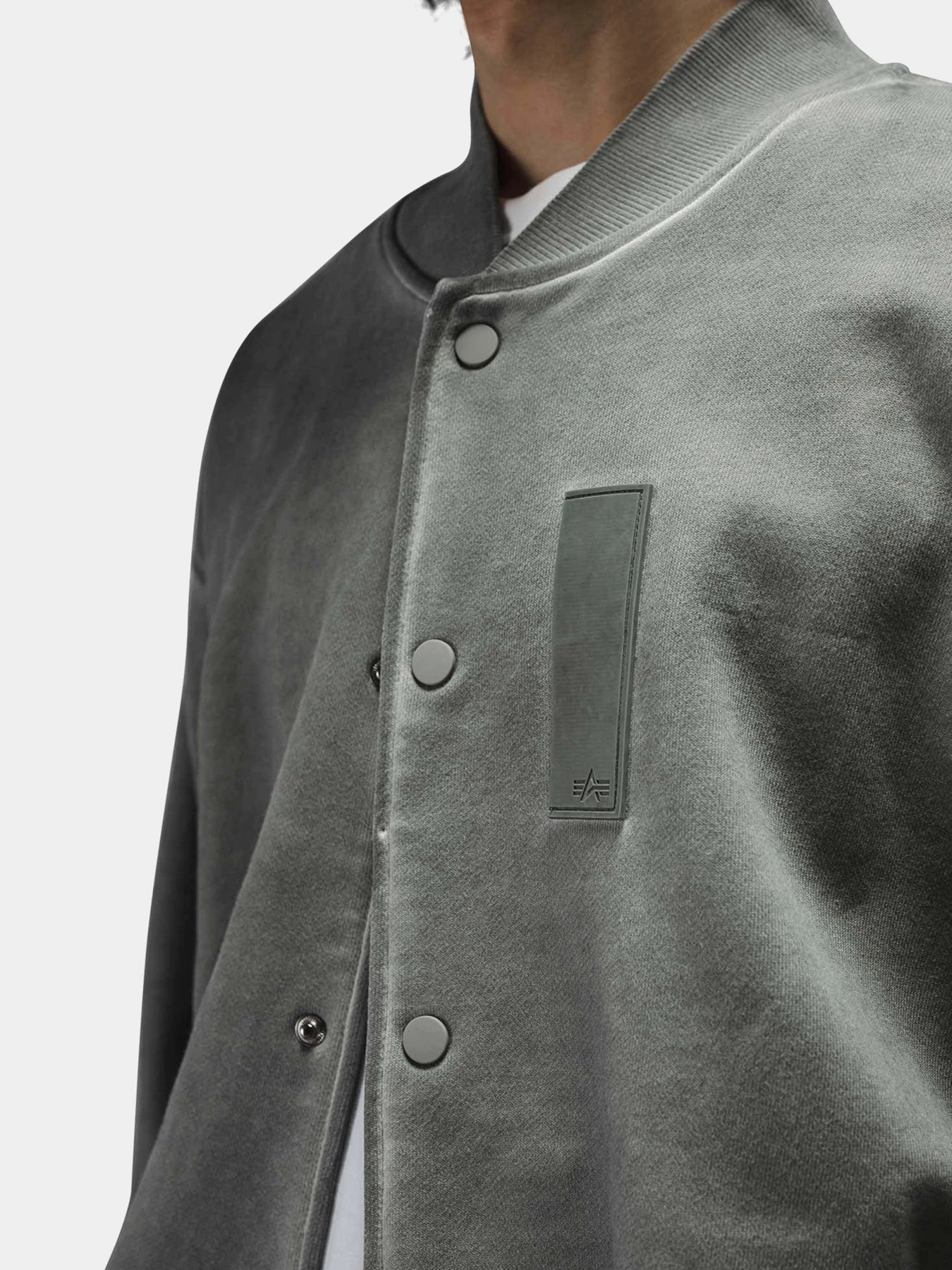 Куртки и дубленки Alpha Industries French Terry Ma-1 модель USF55000C1_070 Куртки и дубленки Alpha Industries French Terry Ma-1 модель USF55000C1_070 Фото
