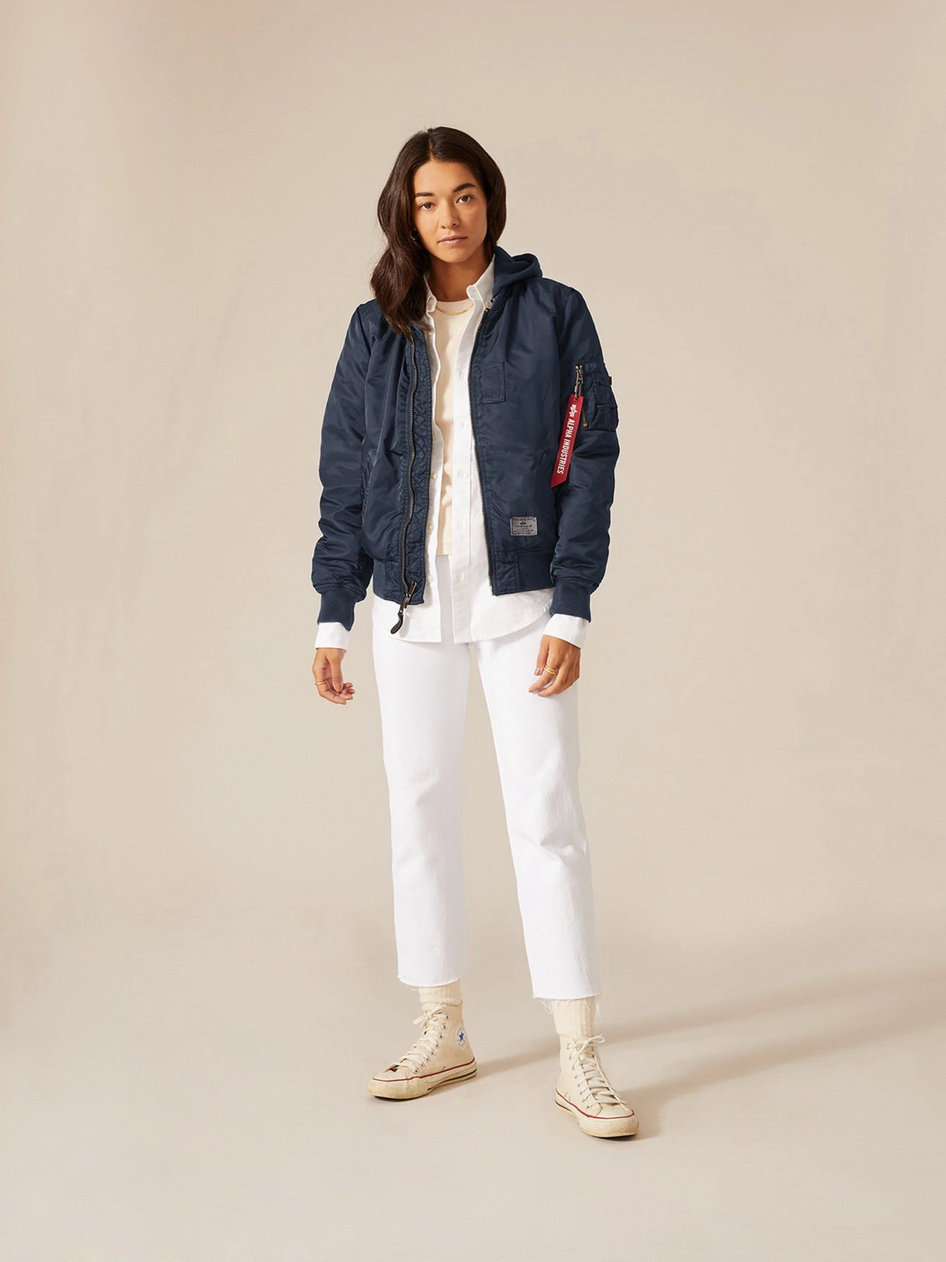 Куртки и дубленки Alpha Industries MA-1 HOODED BATTLEWASH модель UJM51502C1_410 Фото