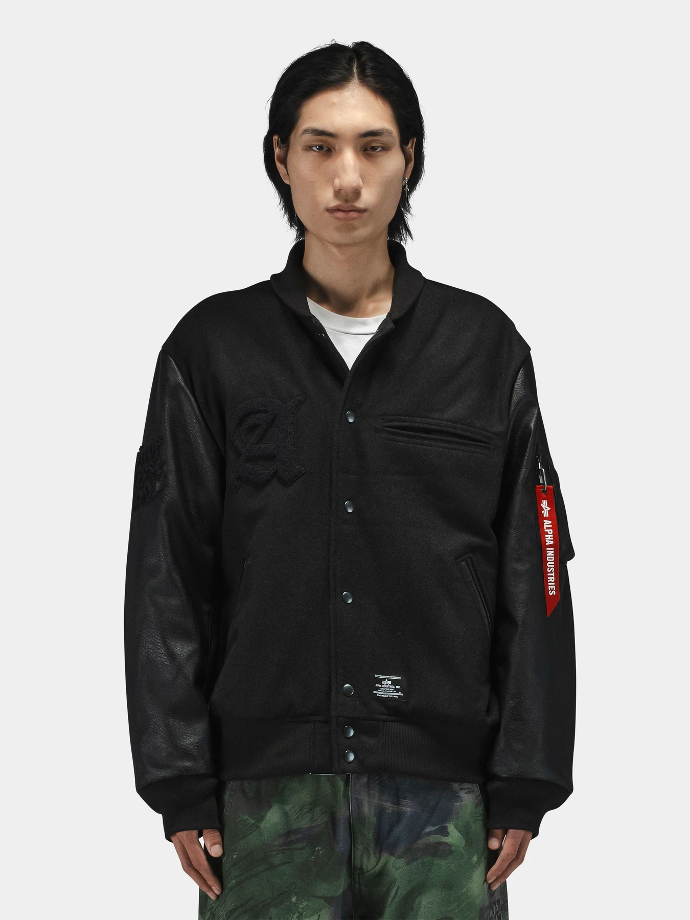 Куртки та дублянки Alpha Industries ALPHA LETTERMAN JACKET модель MJA55501C1_001 Куртки та дублянки Alpha Industries ALPHA LETTERMAN JACKET модель MJA55501C1_001 Фото