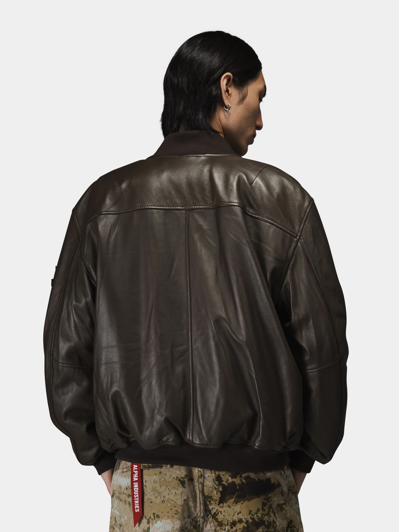 Куртки та дублянки Alpha Industries LEATHER MA-1 FLIGHT JACKET модель MJL55500C1_225 Фото