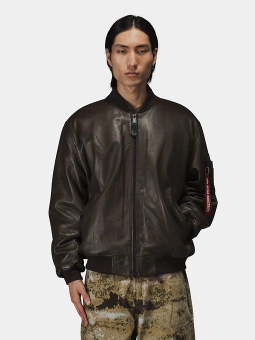 Куртки и дубленки Alpha Industries LEATHER MA-1 FLIGHT JACKET модель MJL55500C1_225 Фото