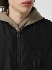 Куртки и дубленки Alpha Industries MA-1 VEST модель MJM55508C1_001 Фото