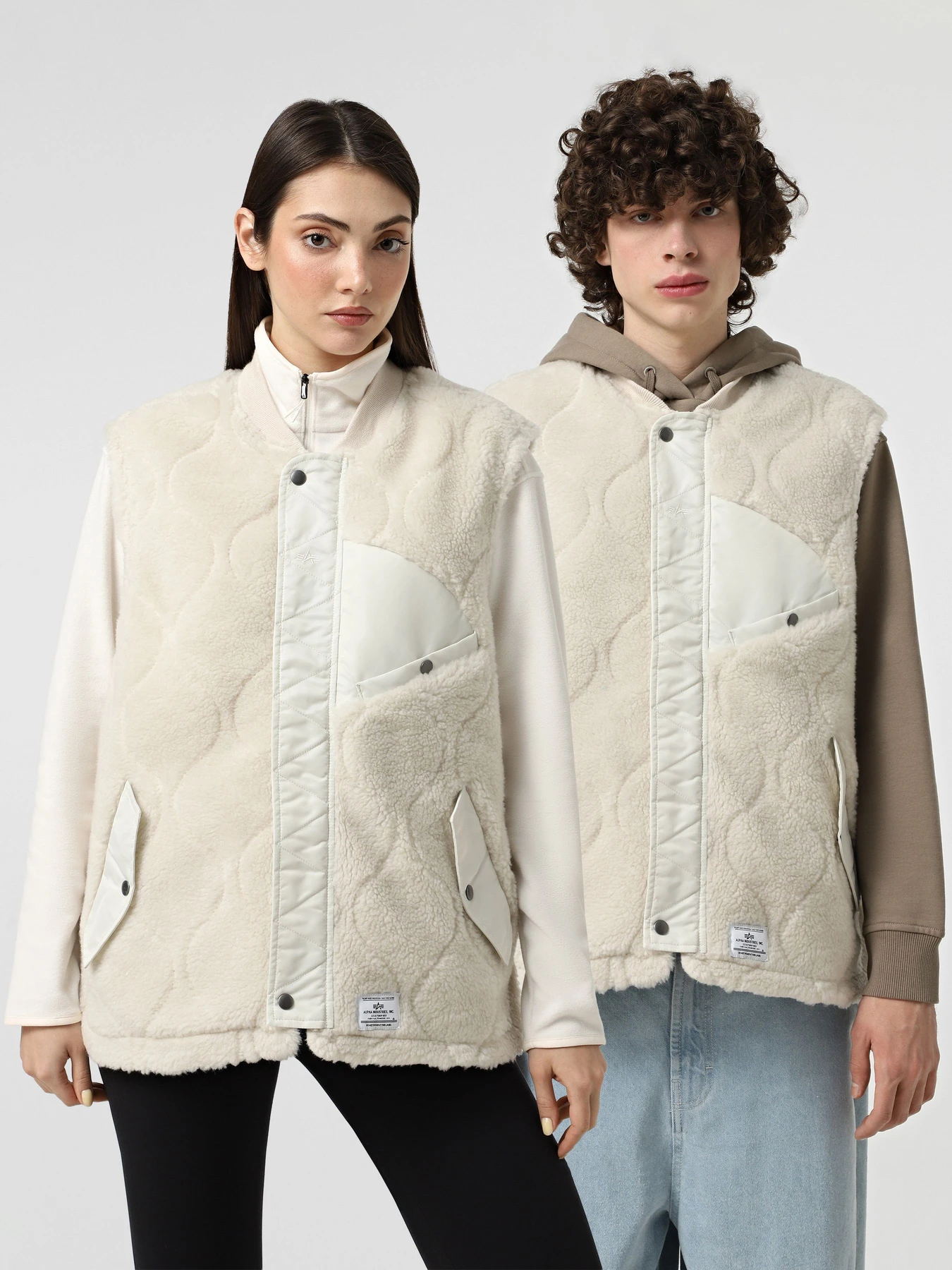 Куртки та дублянки Alpha Industries SHEPRA ONION QUILTING VEST модель MJS55501C1_099 Куртки та дублянки Alpha Industries SHEPRA ONION QUILTING VEST модель MJS55501C1_099 Фото