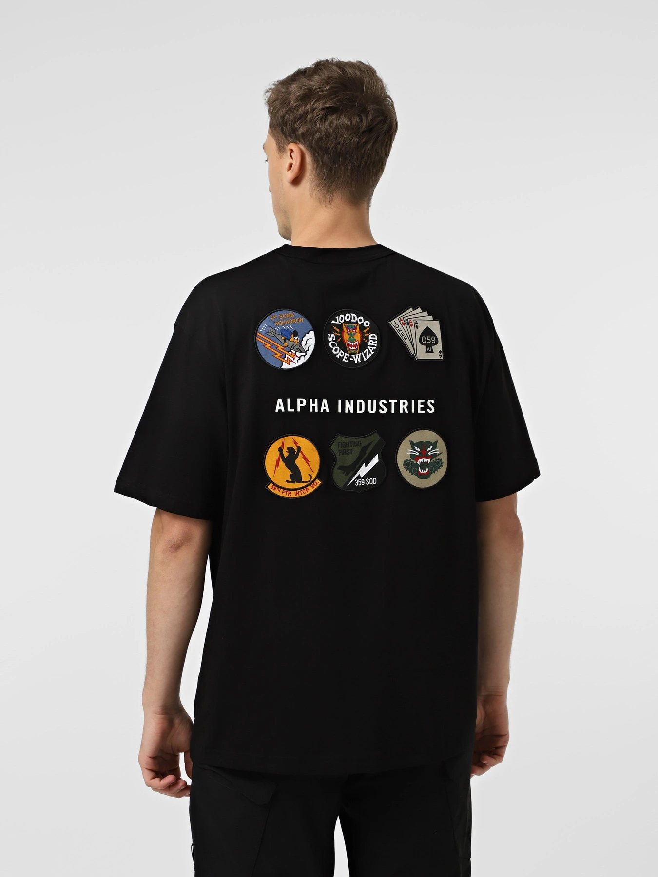 Футболки и поло Alpha Industries SS PATCHED TEE модель UTS55503C1_001 Футболки и поло Alpha Industries SS PATCHED TEE модель UTS55503C1_001 Фото