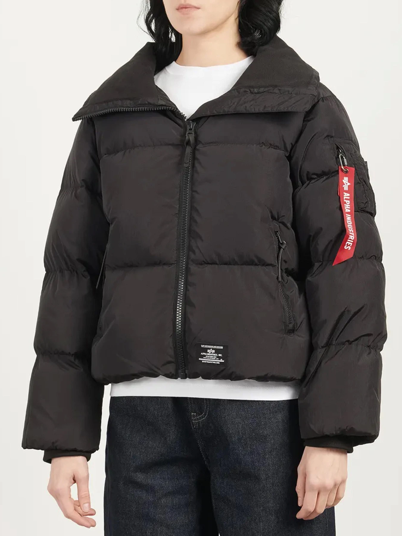 Куртки и дубленки Alpha Industries SIERRA SHORT PUFFER W модель WJS55504C1_001 Фото