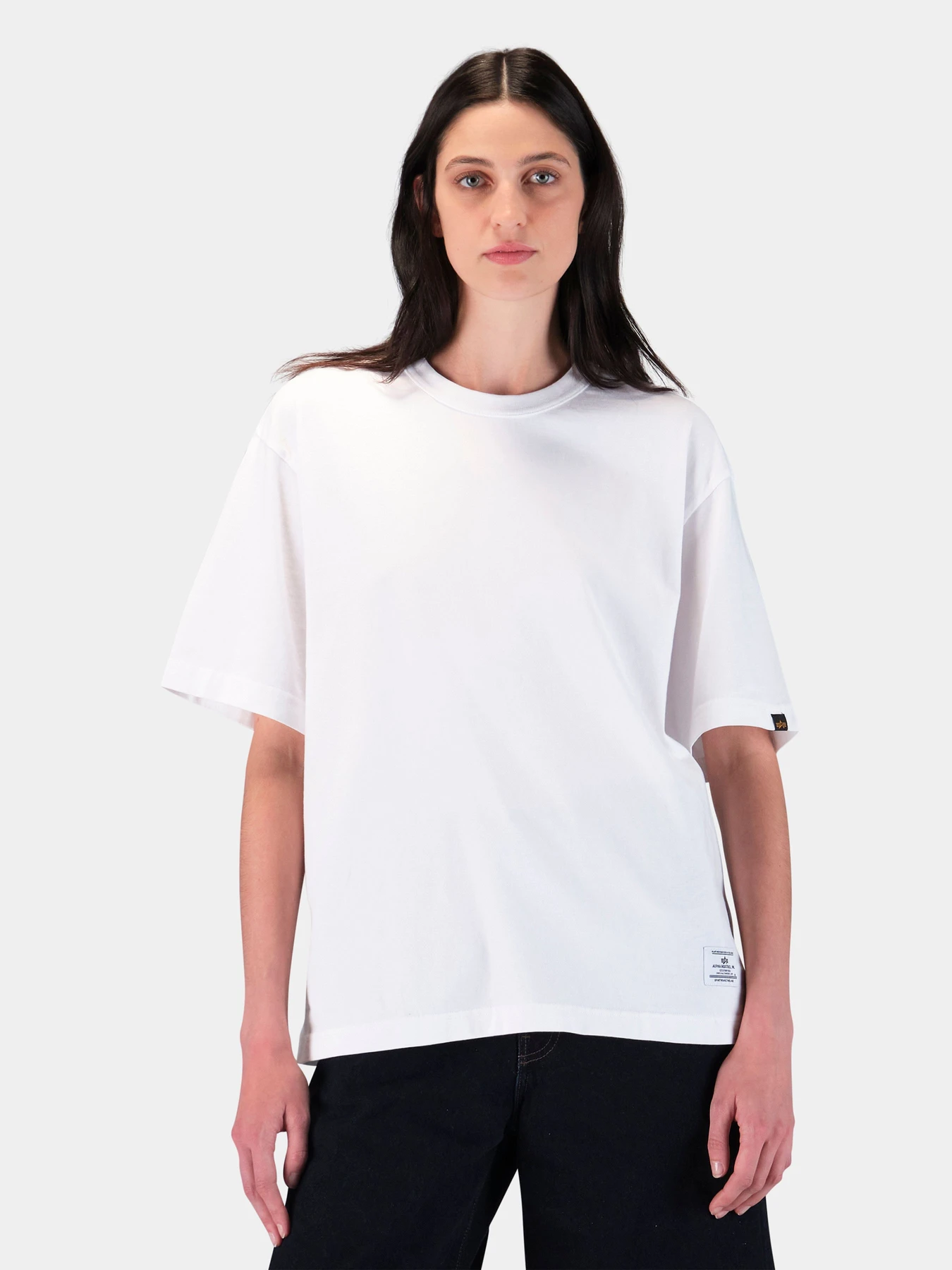 Футболки і поло Alpha Industries SS RELAXED TEE модель UTS56000IN_100 Футболки і поло Alpha Industries SS RELAXED TEE модель UTS56000IN_100 Фото