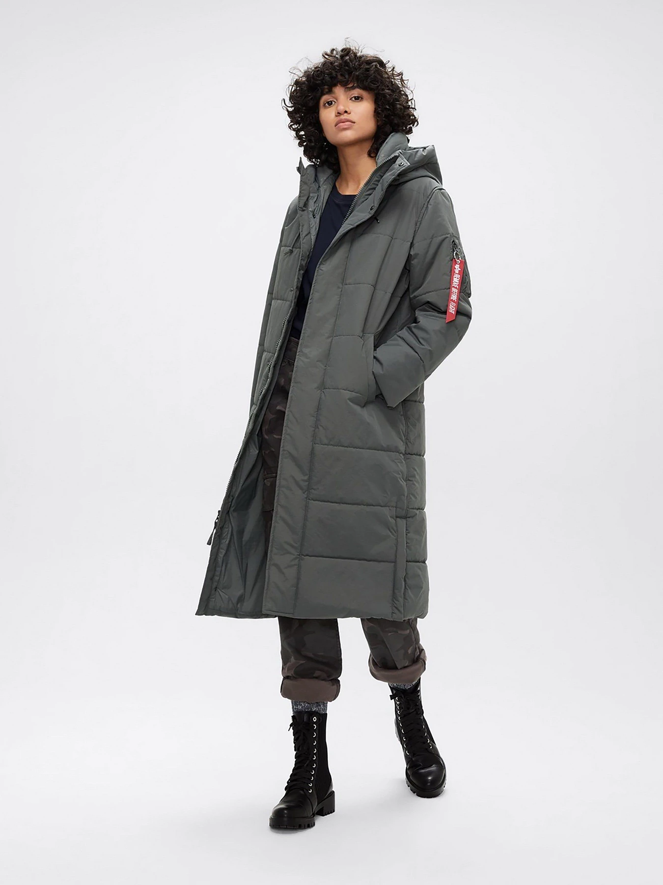 Куртки и дубленки Alpha Industries SIERRA PRIMALOFT PARKA модель WJS49500C1_022 Куртки и дубленки Alpha Industries SIERRA PRIMALOFT PARKA модель WJS49500C1_022 Фото