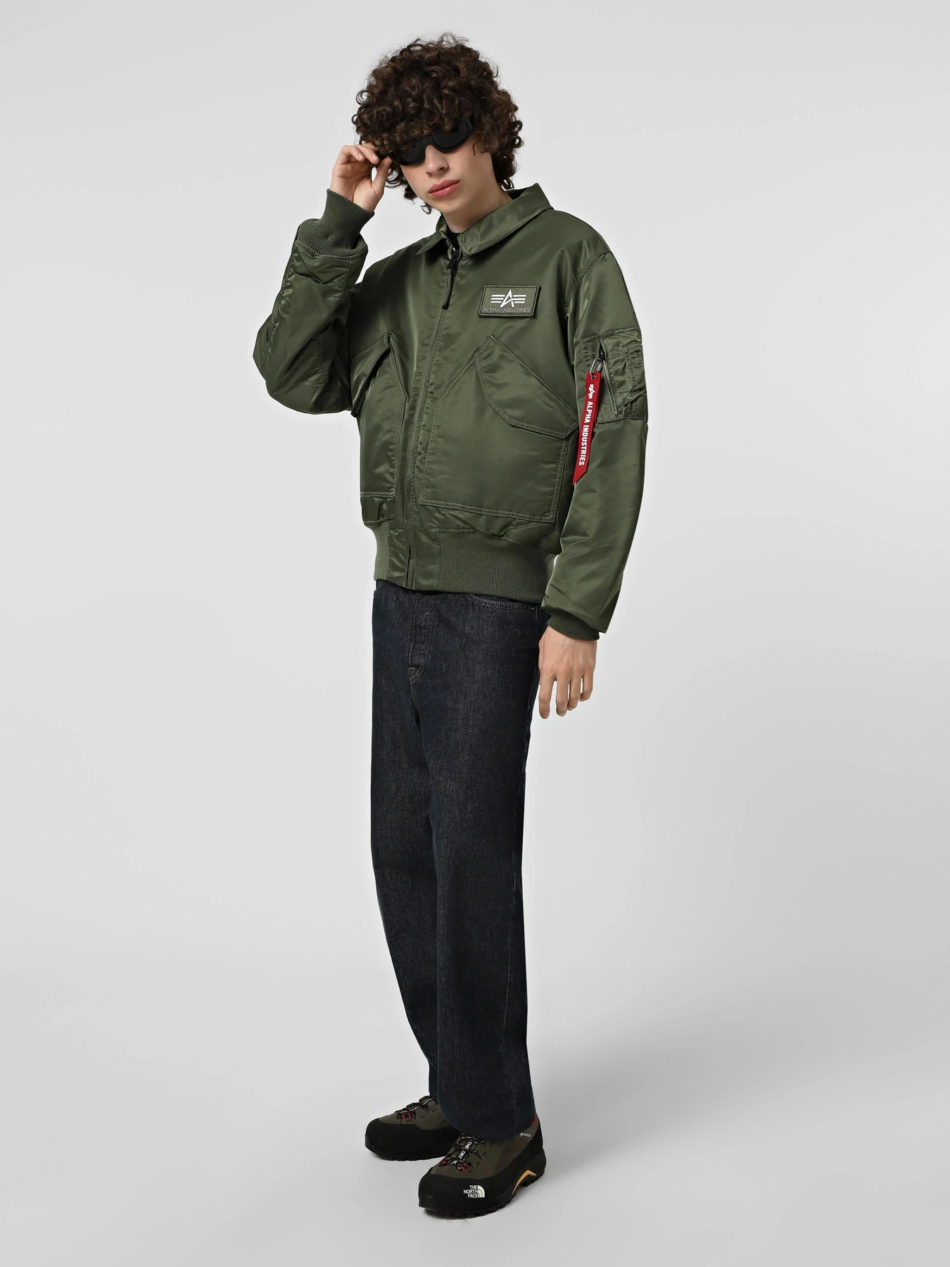 Куртки и дубленки Alpha Industries CWU 45/P Flight Jacket модель MJC22000C1_310 Куртки и дубленки Alpha Industries CWU 45/P Flight Jacket модель MJC22000C1_310 Фото