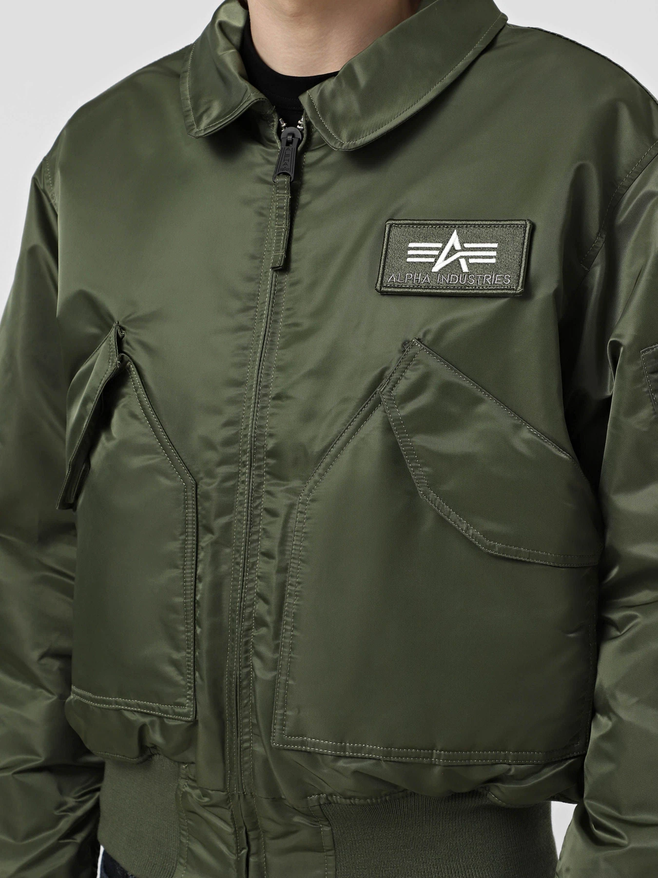 Куртки и дубленки Alpha Industries CWU 45/P Flight Jacket модель MJC22000C1_310 Куртки и дубленки Alpha Industries CWU 45/P Flight Jacket модель MJC22000C1_310 Фото