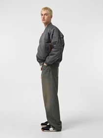 Куртки та дублянки Alpha Industries Ma-1 модель MJM21000C1_022 Фото