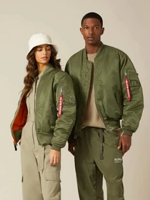 Куртки и дубленки Alpha Industries Ma-1 модель MJM21000C1_310 Куртки и дубленки Alpha Industries Ma-1 модель MJM21000C1_310 Фото